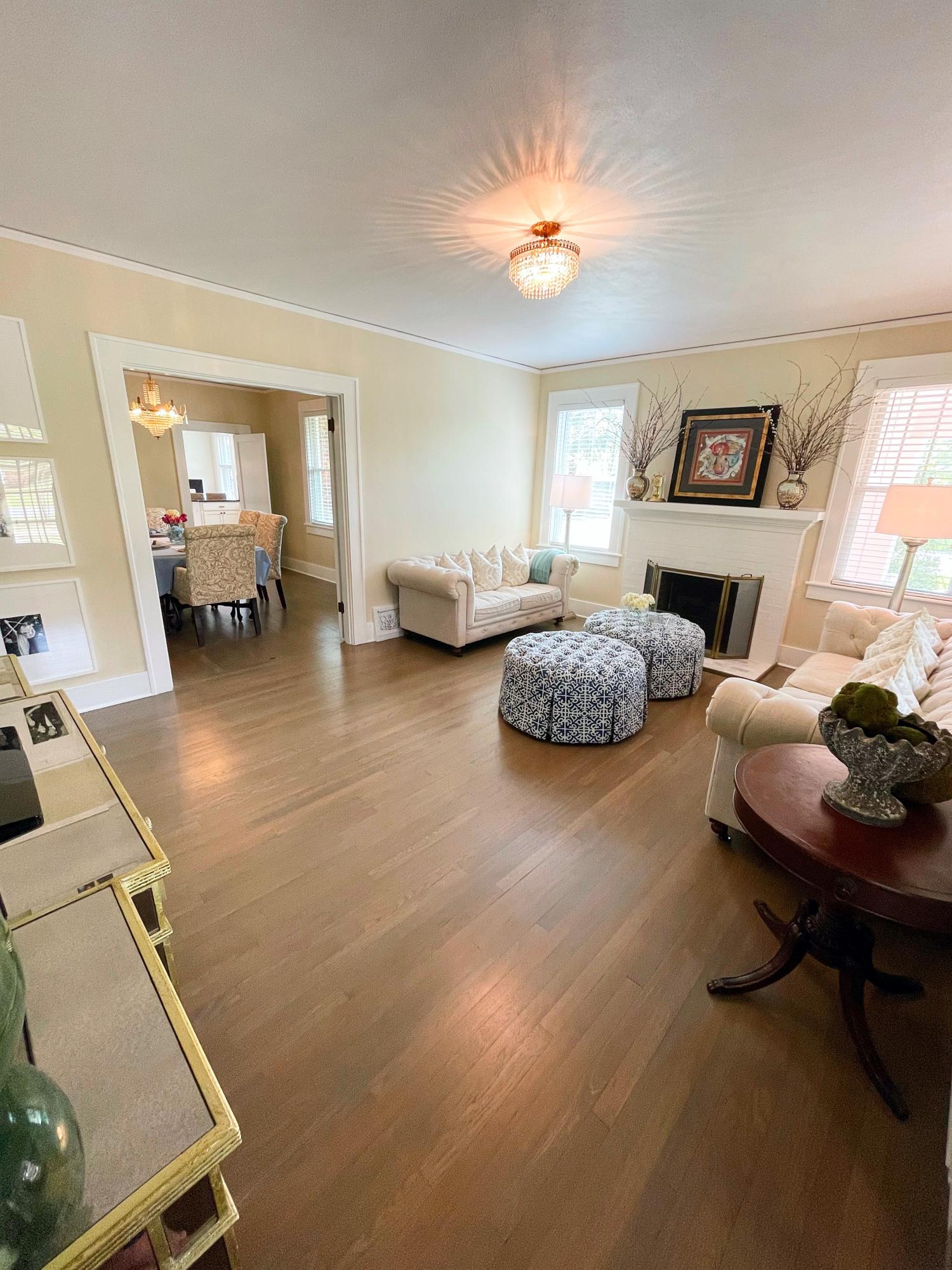 EAST HILL - Residential