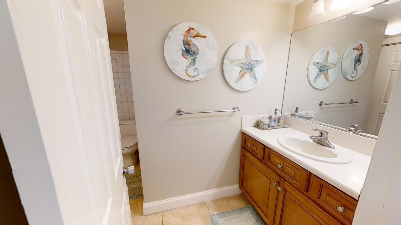 JADE EAST TOWERS CONDO - Residential