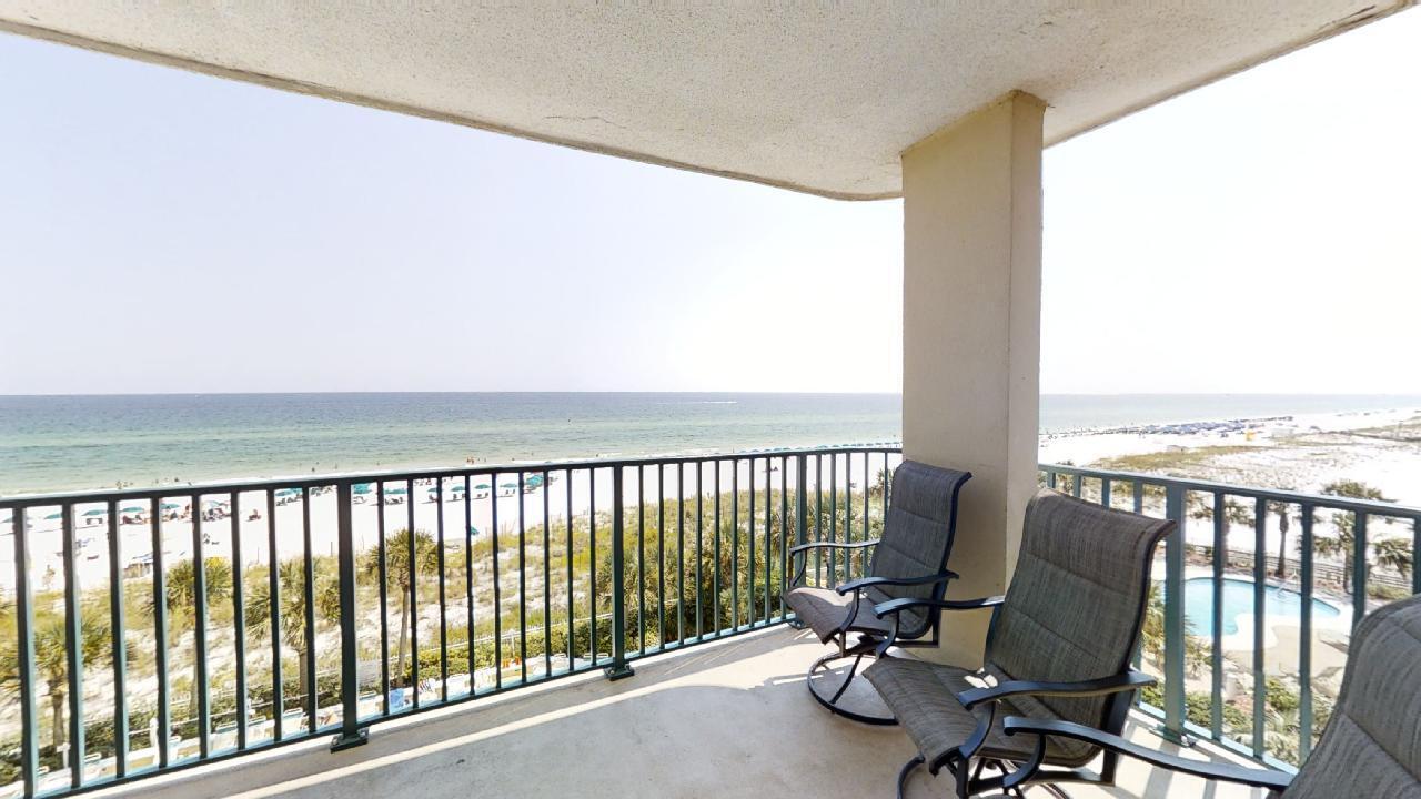 JADE EAST TOWERS CONDO - Residential