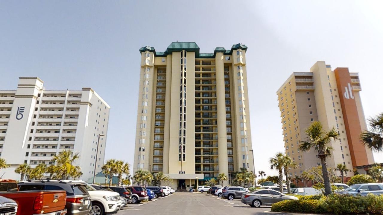 JADE EAST TOWERS CONDO - Residential