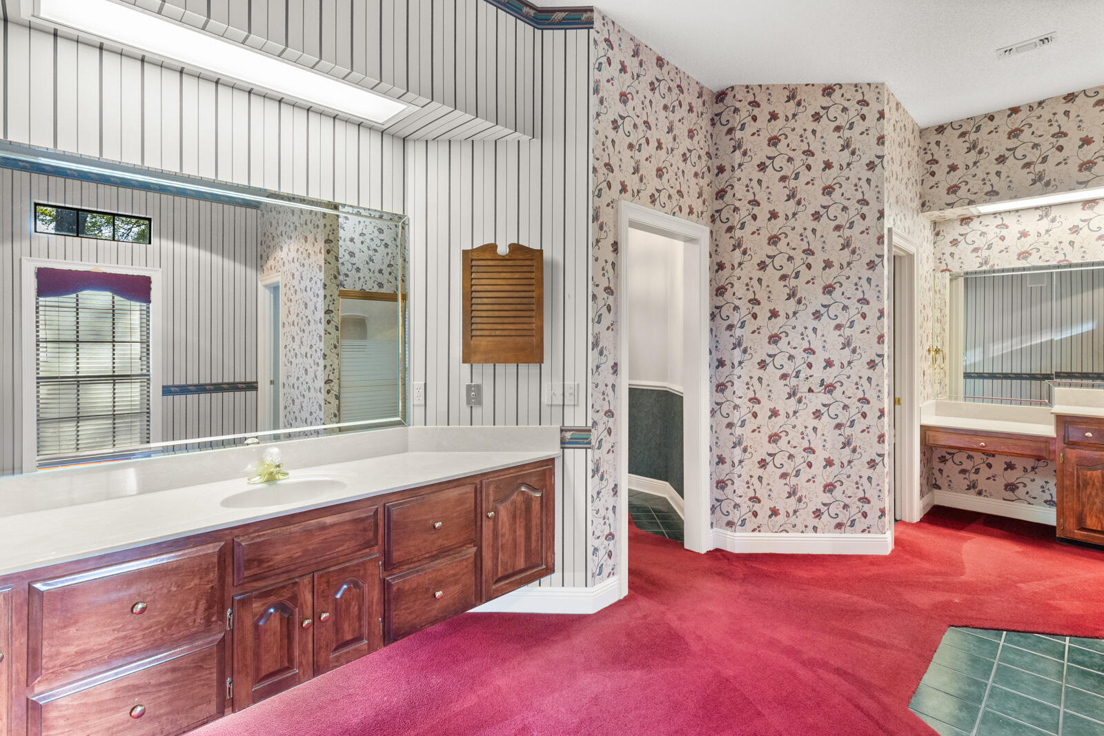 LE CHATEAU - Residential