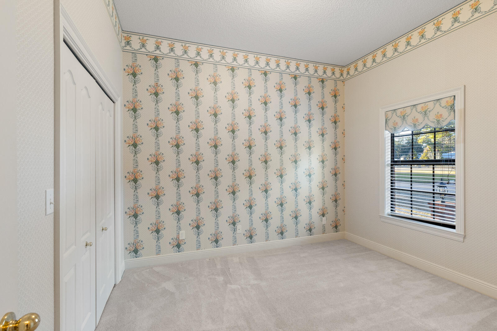 LE CHATEAU - Residential