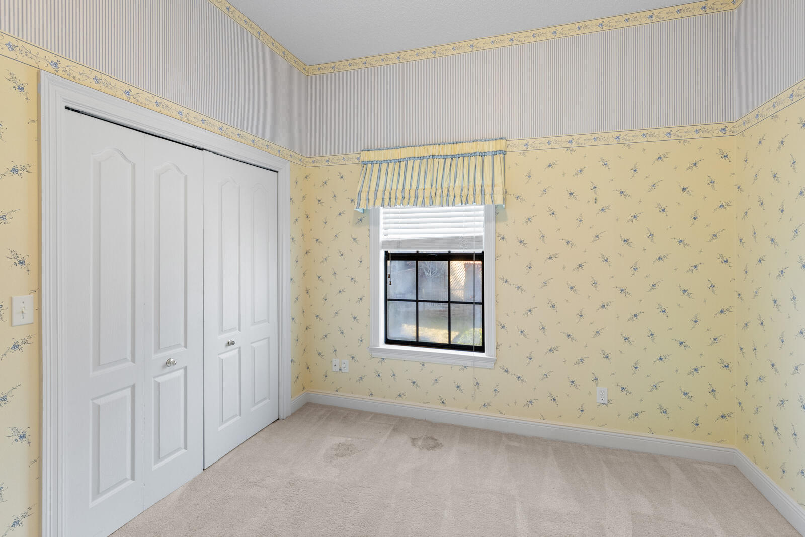 LE CHATEAU - Residential