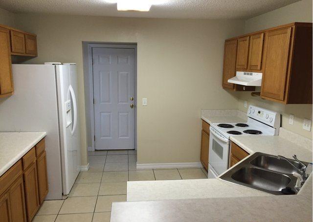 EMORY THOMAS - Residential