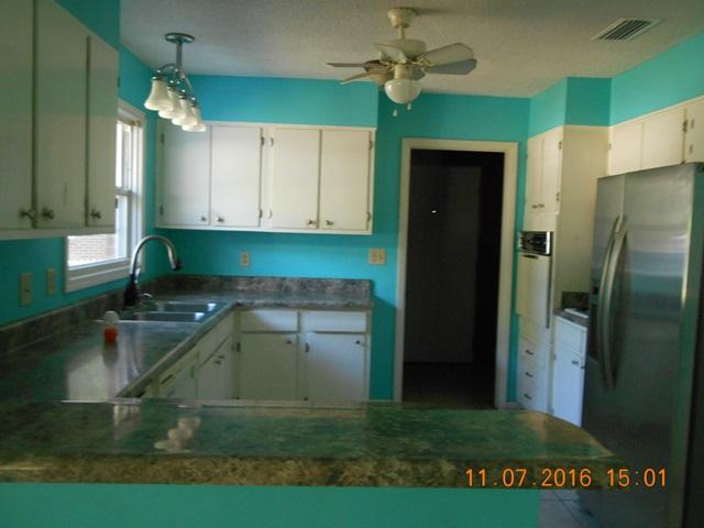 ELLIOTTS POINT 10TH ADDN - Residential