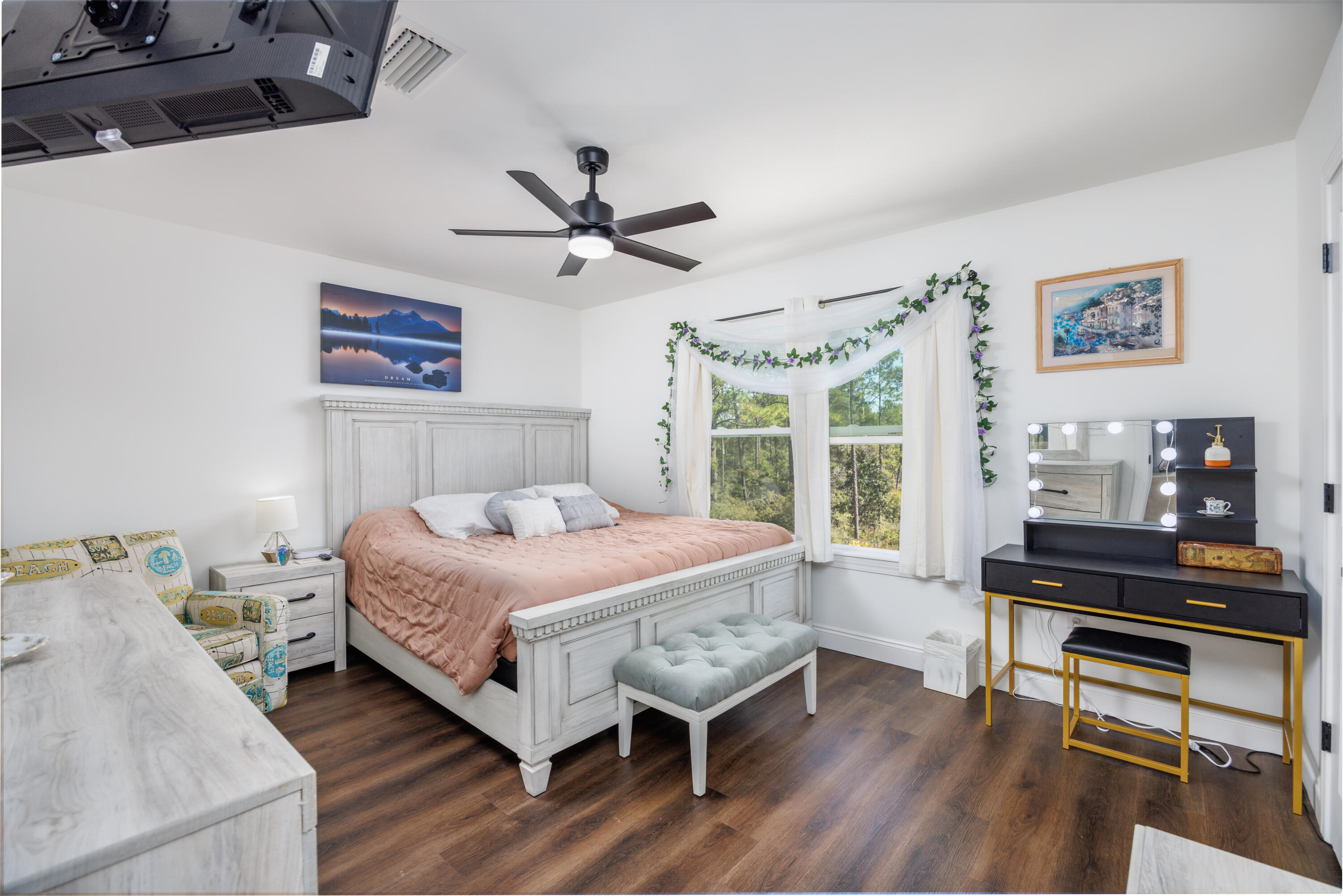 QUAIL RIDGE ESTATES LAKES - Residential