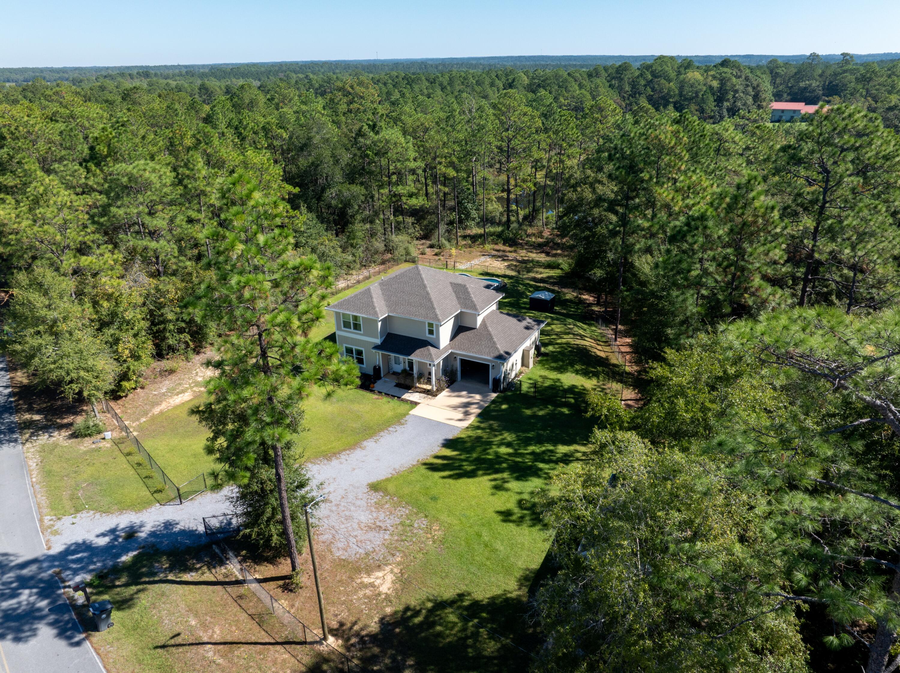 QUAIL RIDGE ESTATES LAKES - Residential