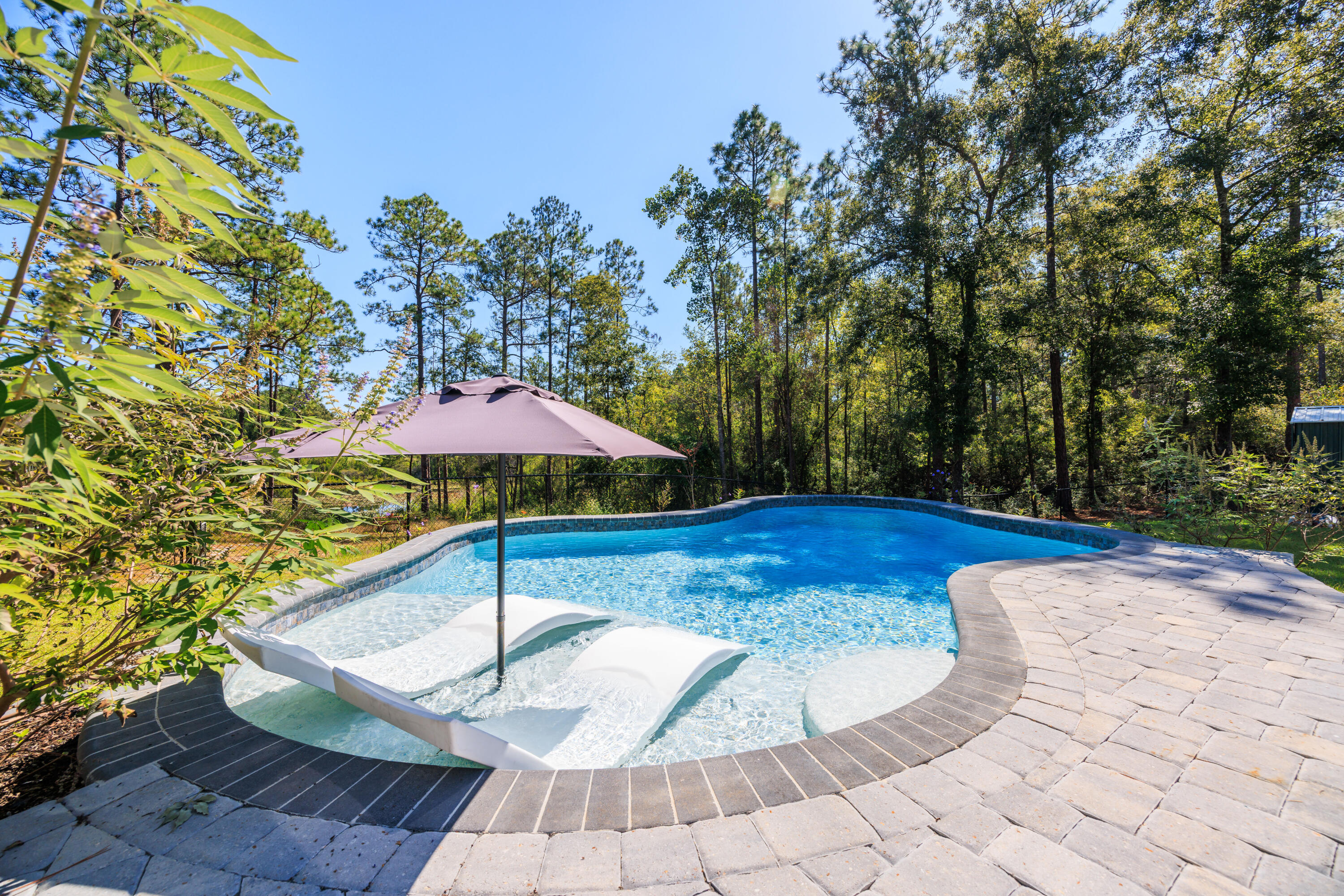 QUAIL RIDGE ESTATES LAKES - Residential