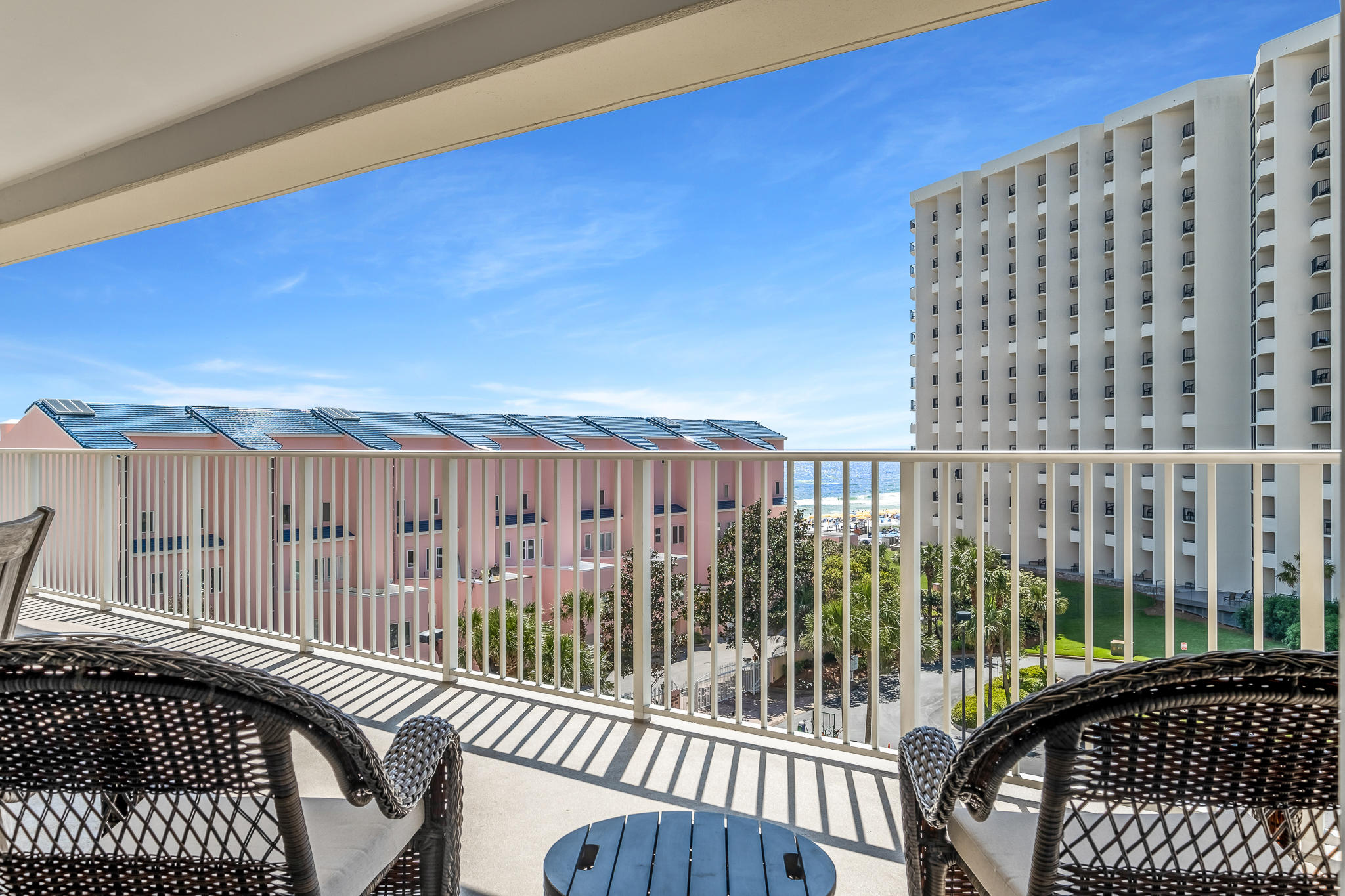 TIDES AT TOPS'L - Residential