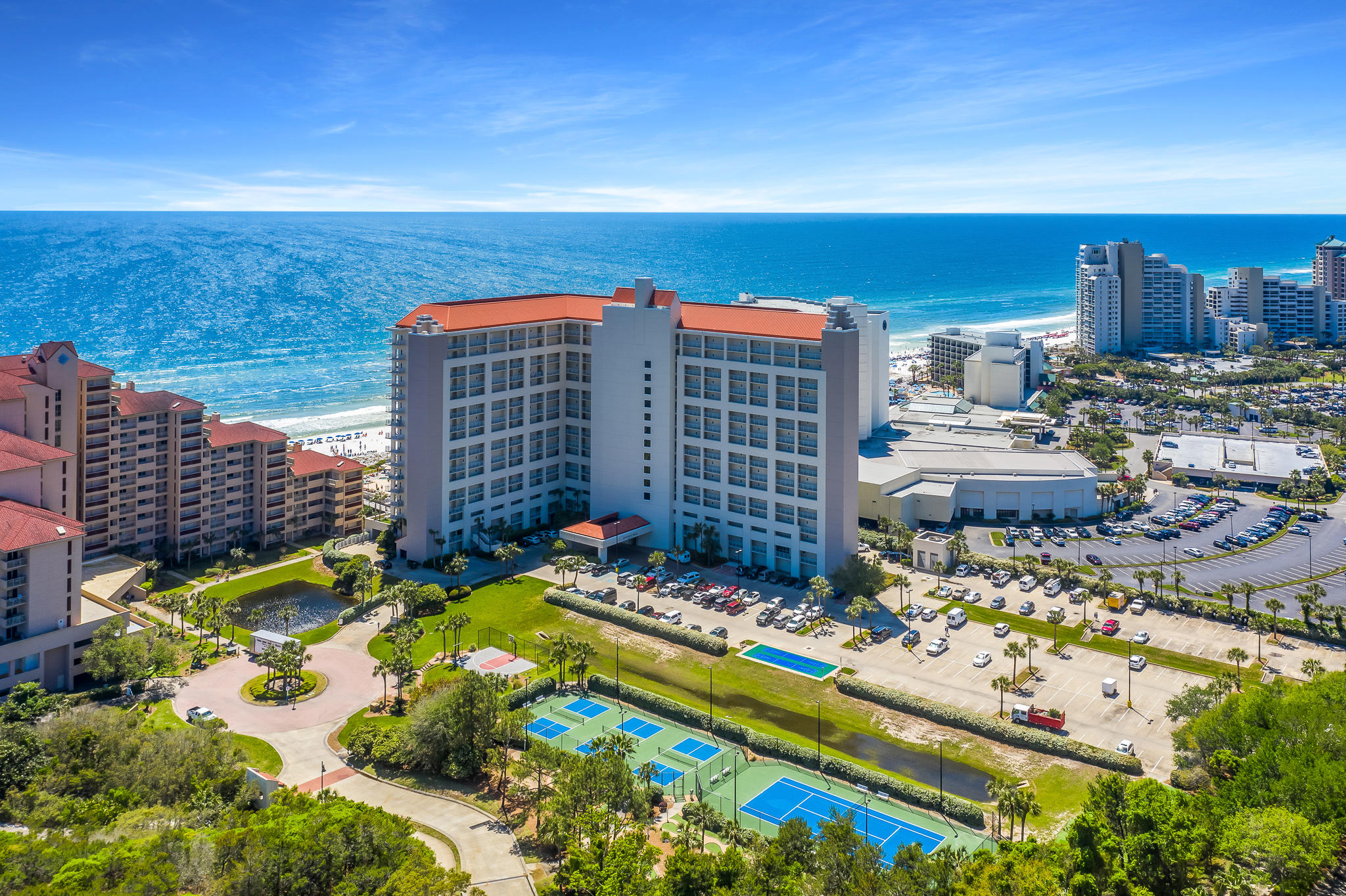 TIDES AT TOPS'L - Residential