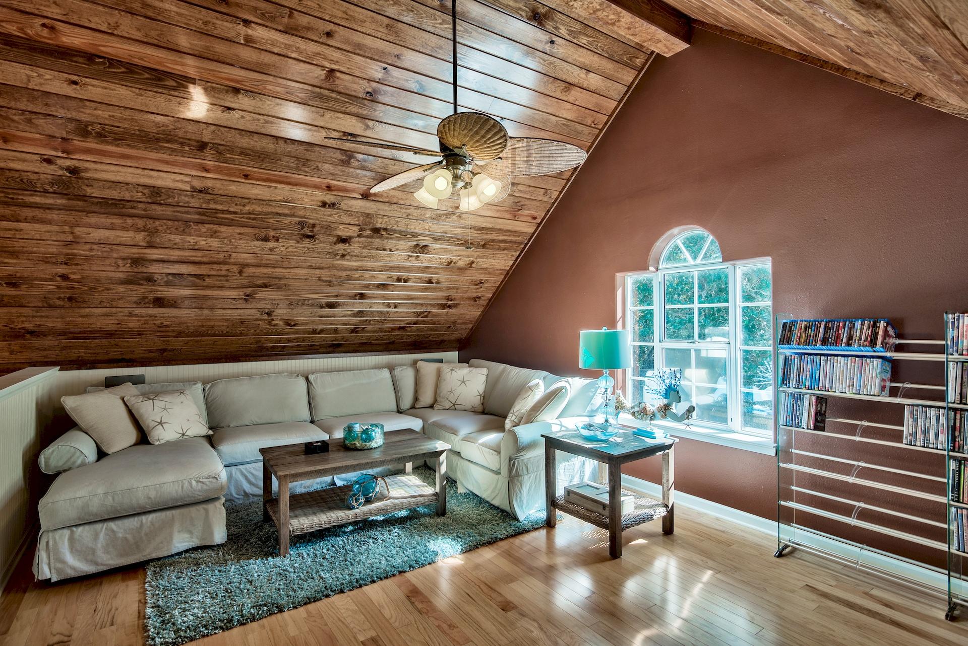 MAGNOLIA BEACH - Residential