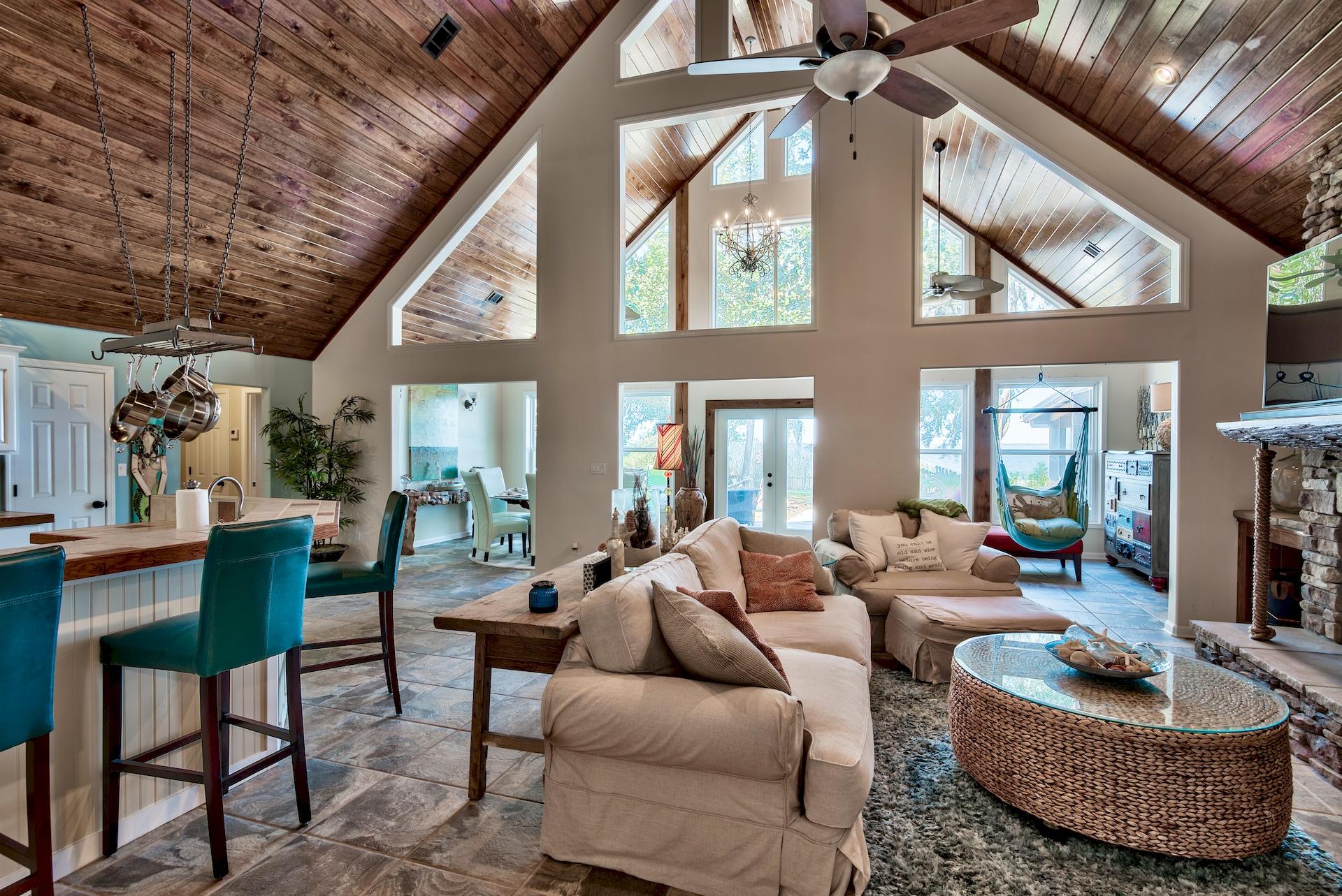 MAGNOLIA BEACH - Residential