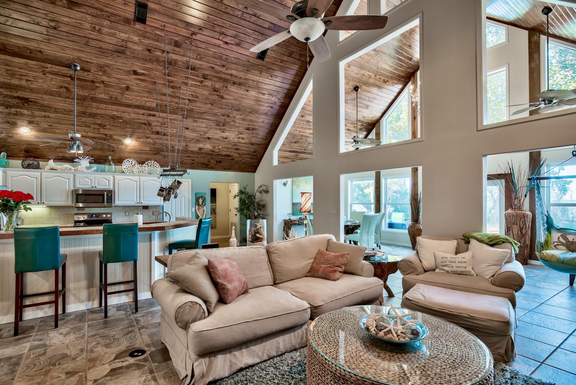 MAGNOLIA BEACH - Residential