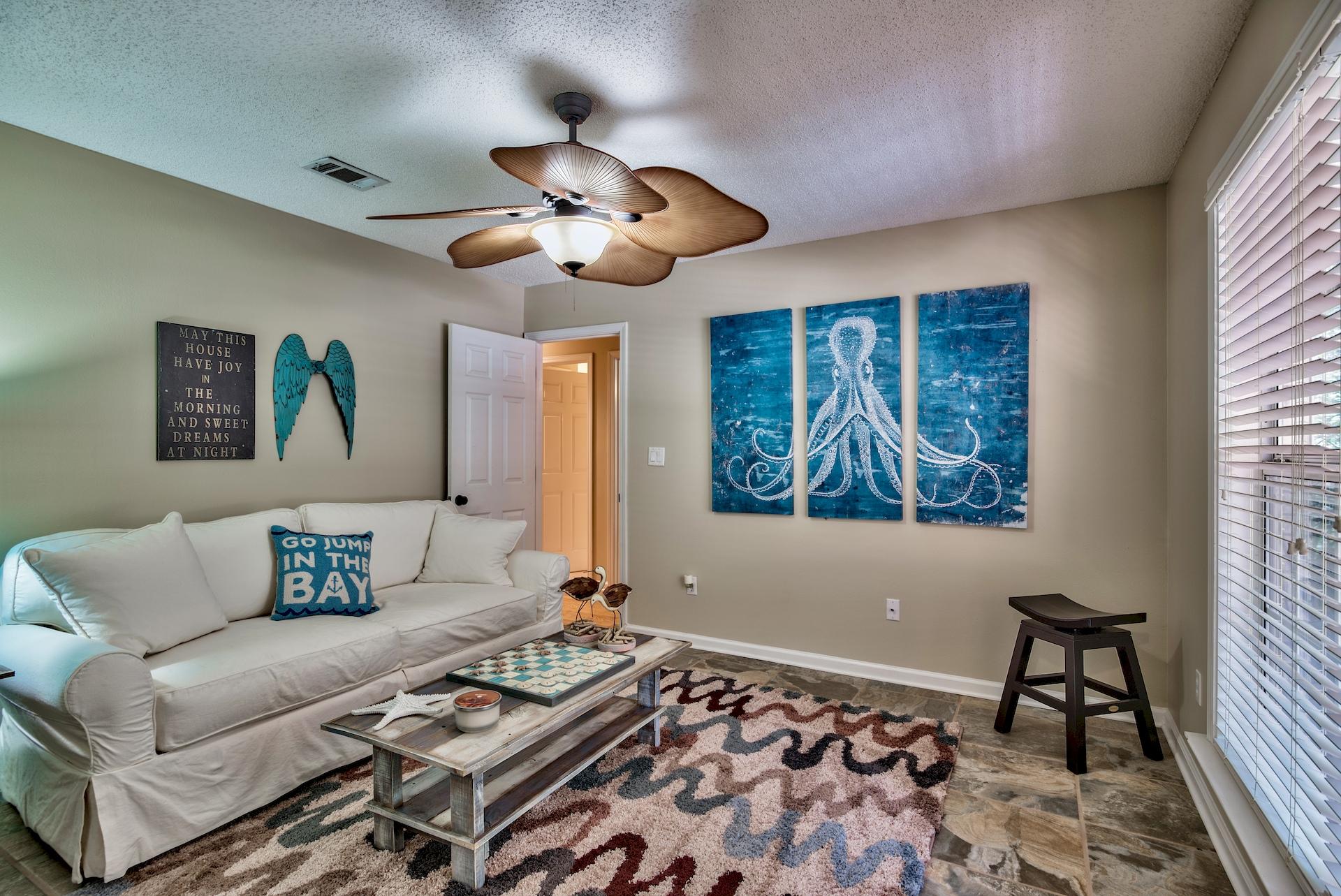 MAGNOLIA BEACH - Residential