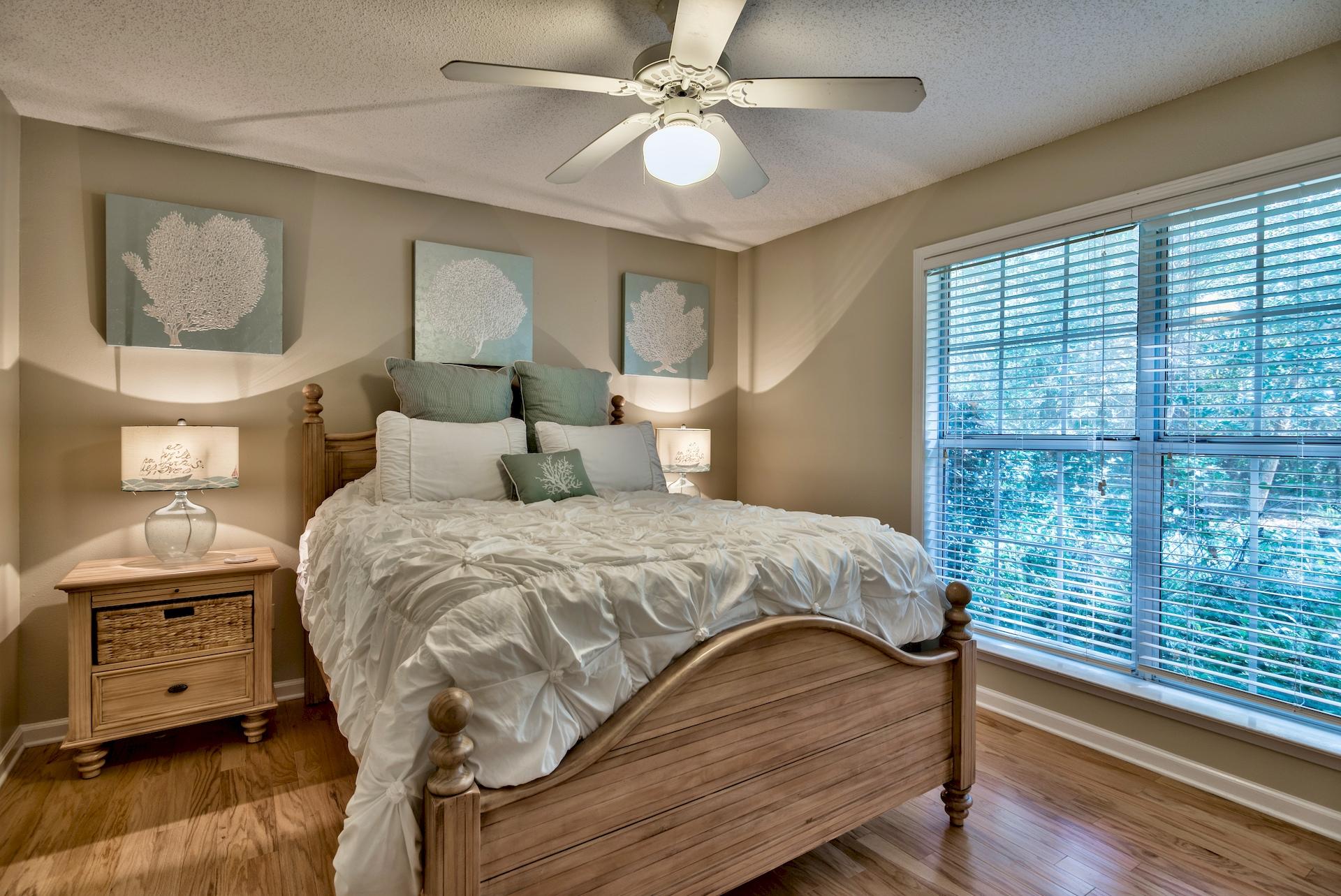 MAGNOLIA BEACH - Residential