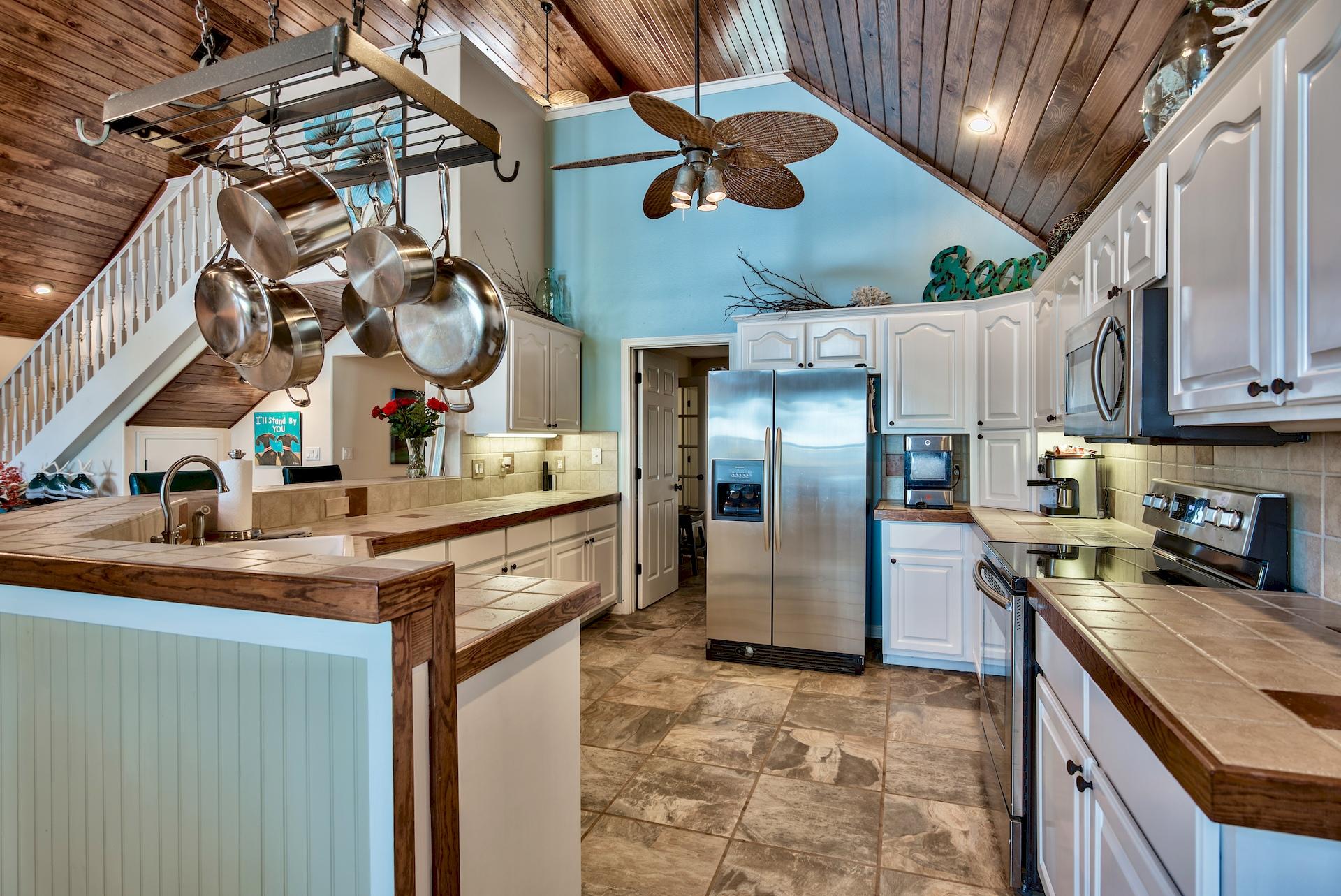 MAGNOLIA BEACH - Residential