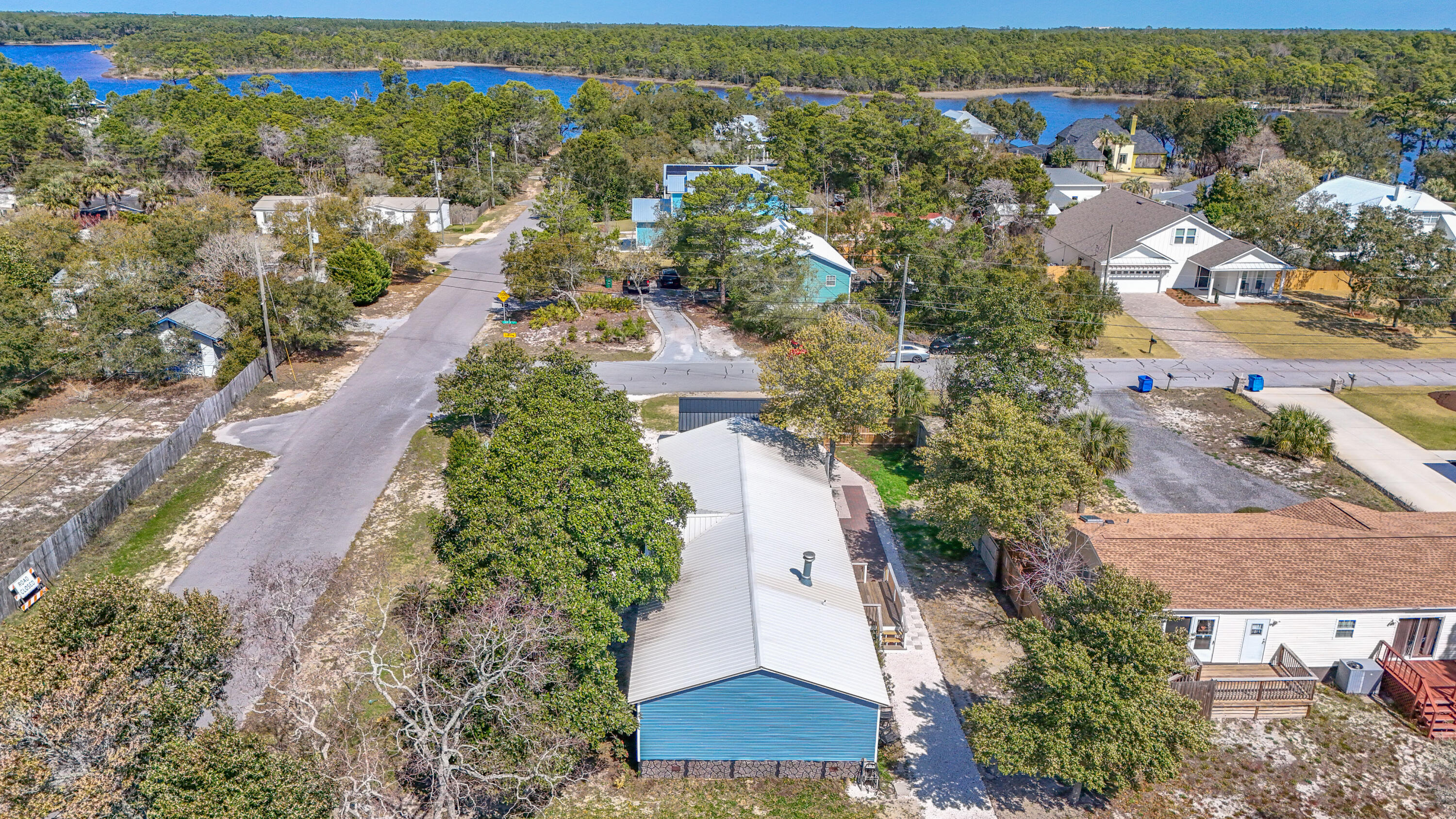 NO RECORDED SUBDIVISION - Residential