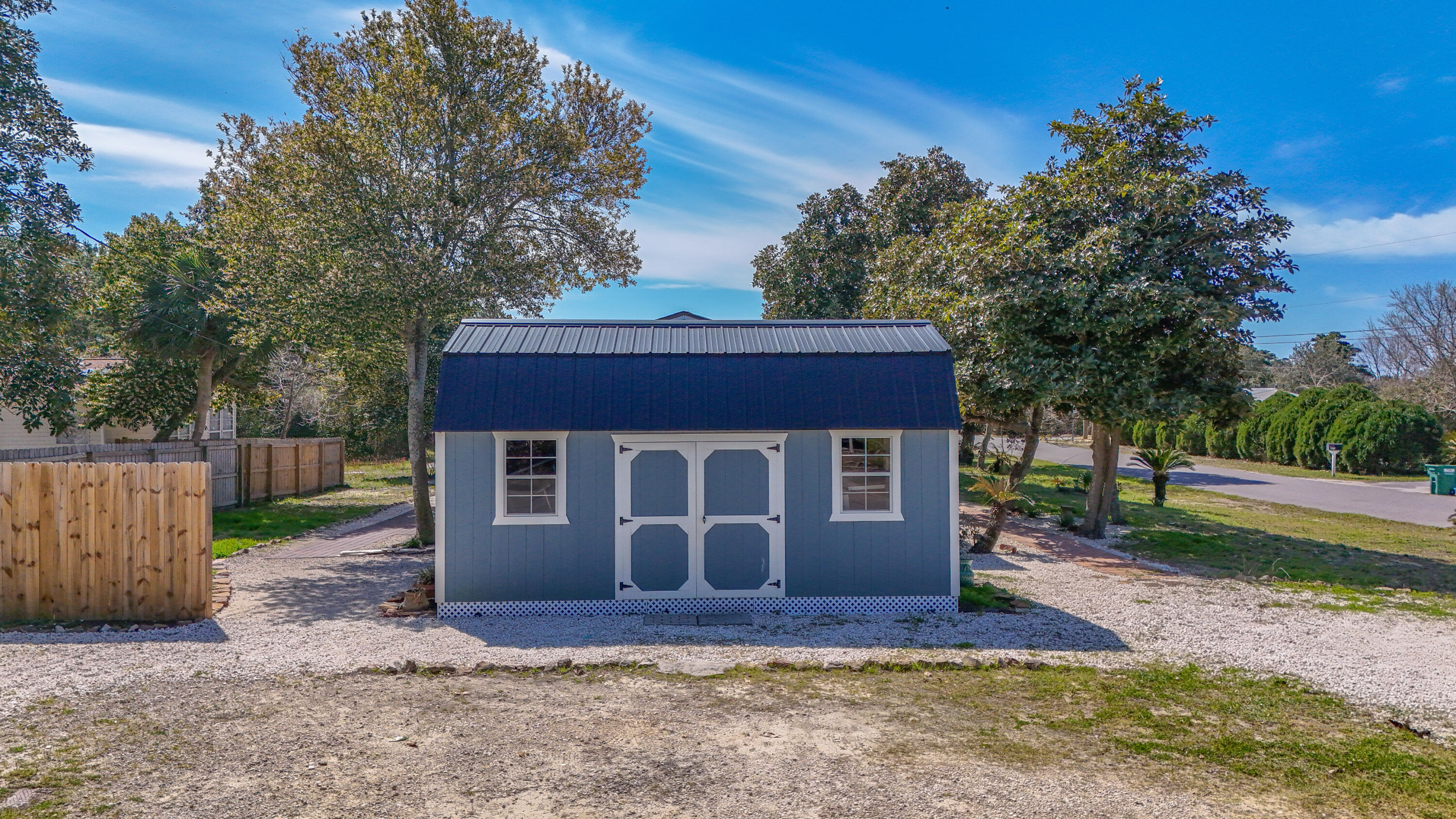 NO RECORDED SUBDIVISION - Residential