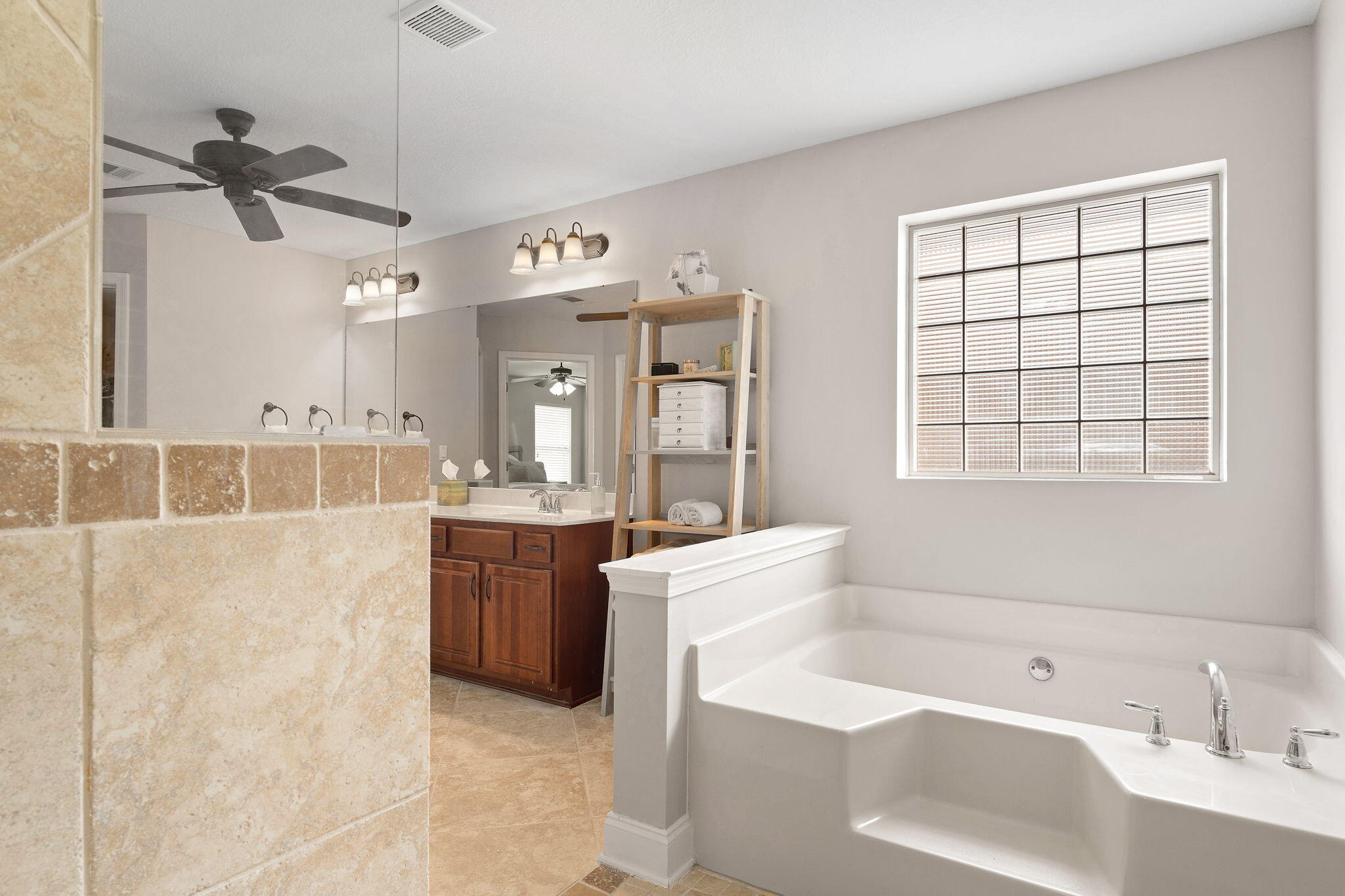 THE MEADOWS - Residential