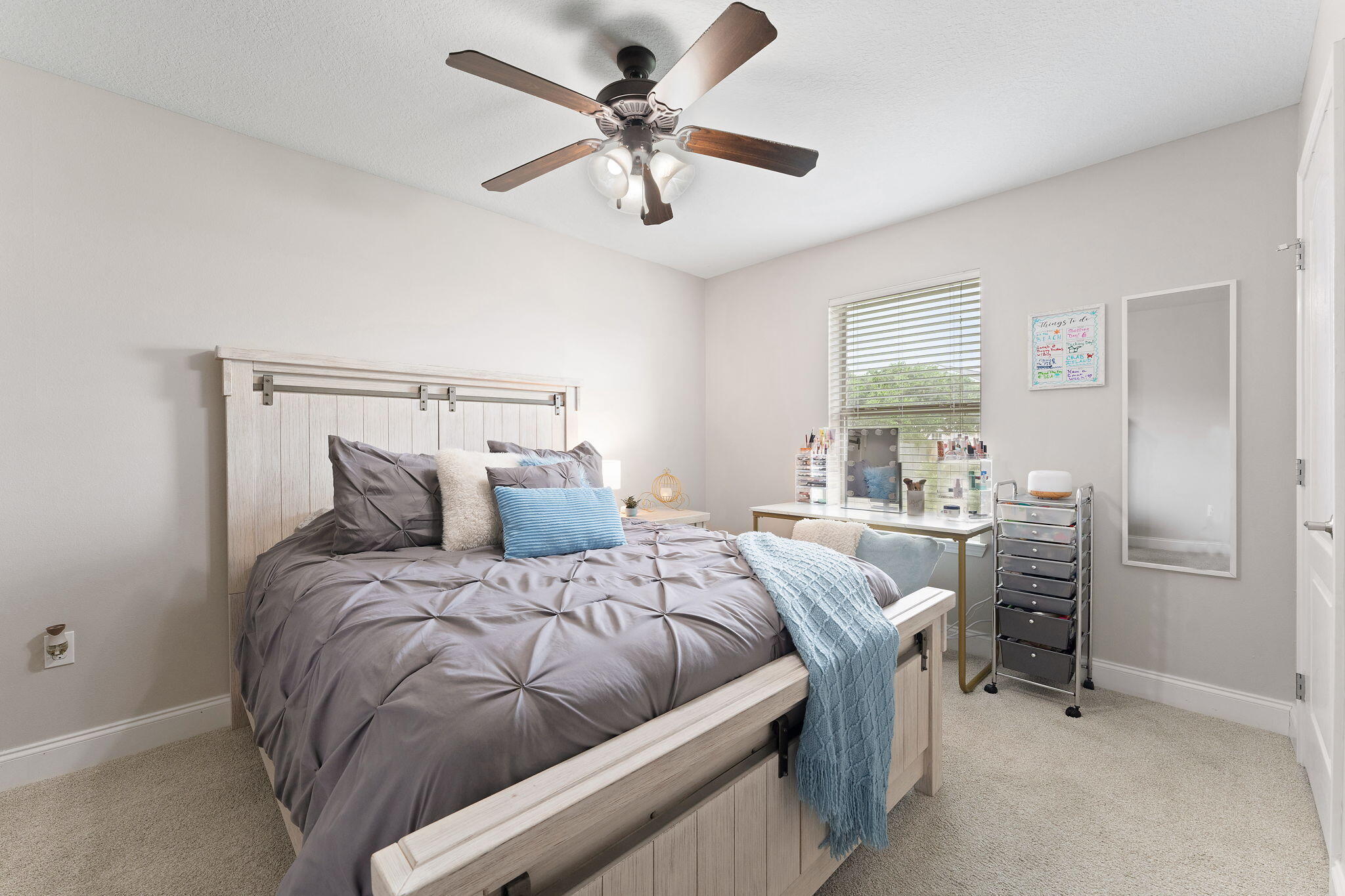 THE MEADOWS - Residential