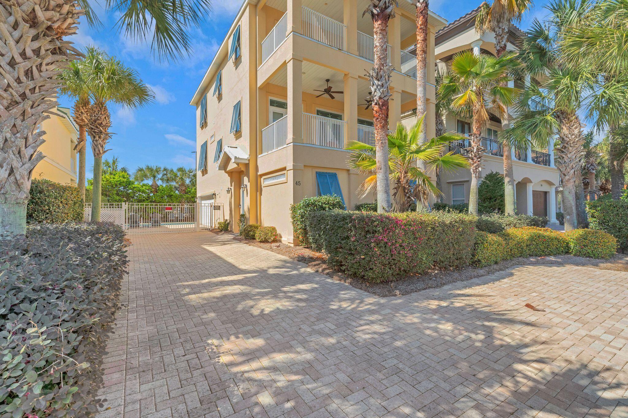 MARAVILLA SHORES - Residential
