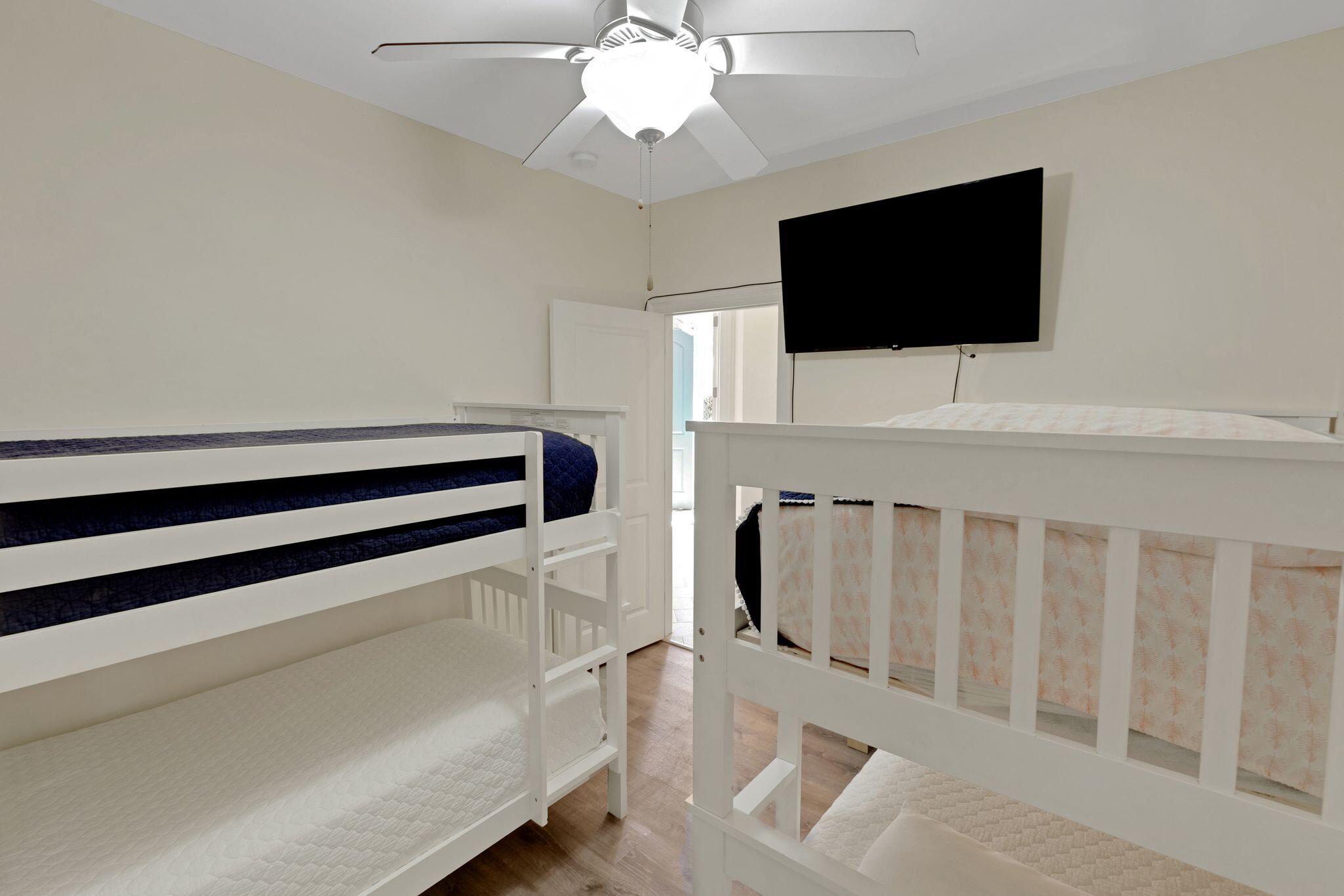 MARAVILLA SHORES - Residential