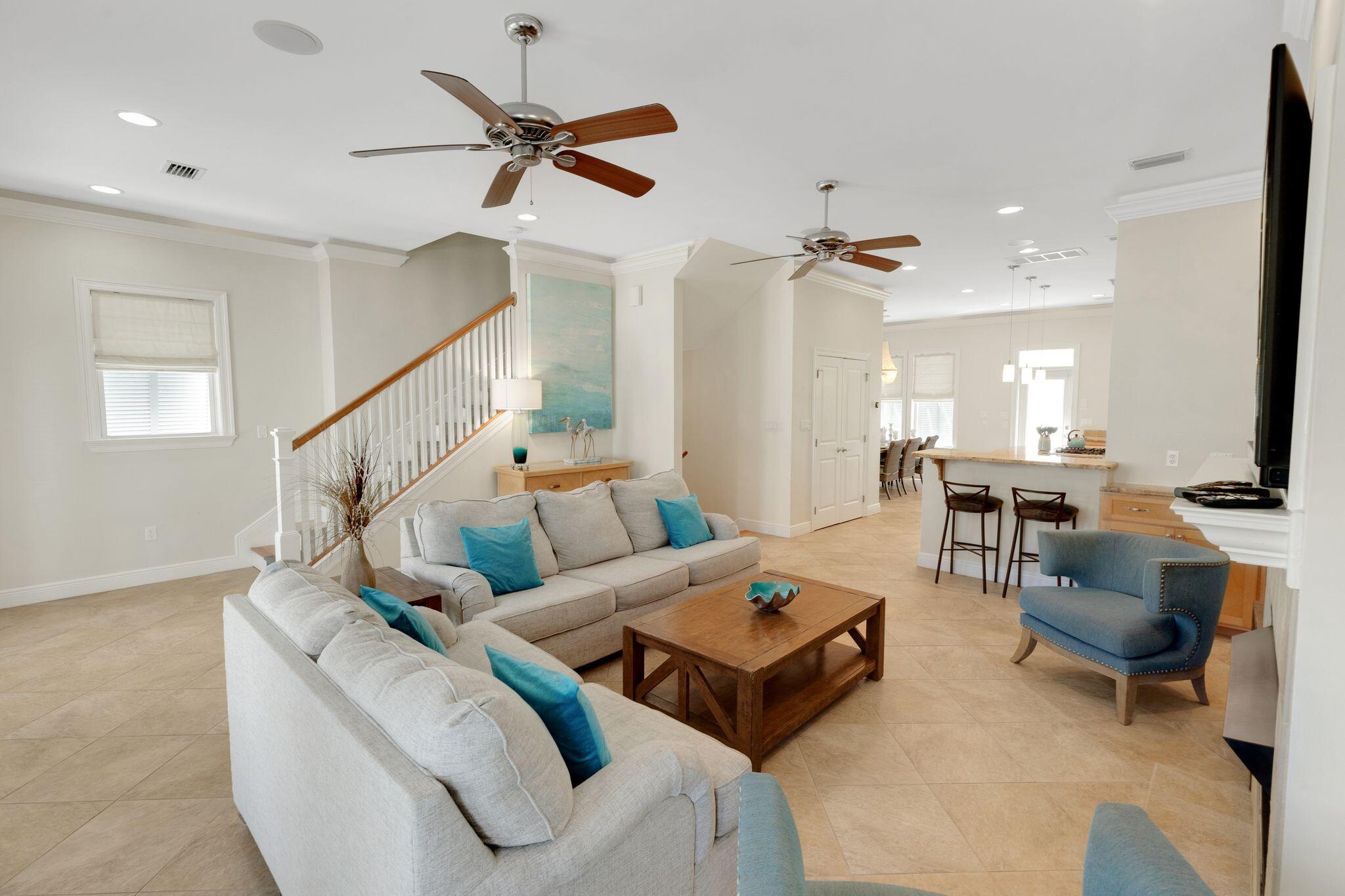 MARAVILLA SHORES - Residential