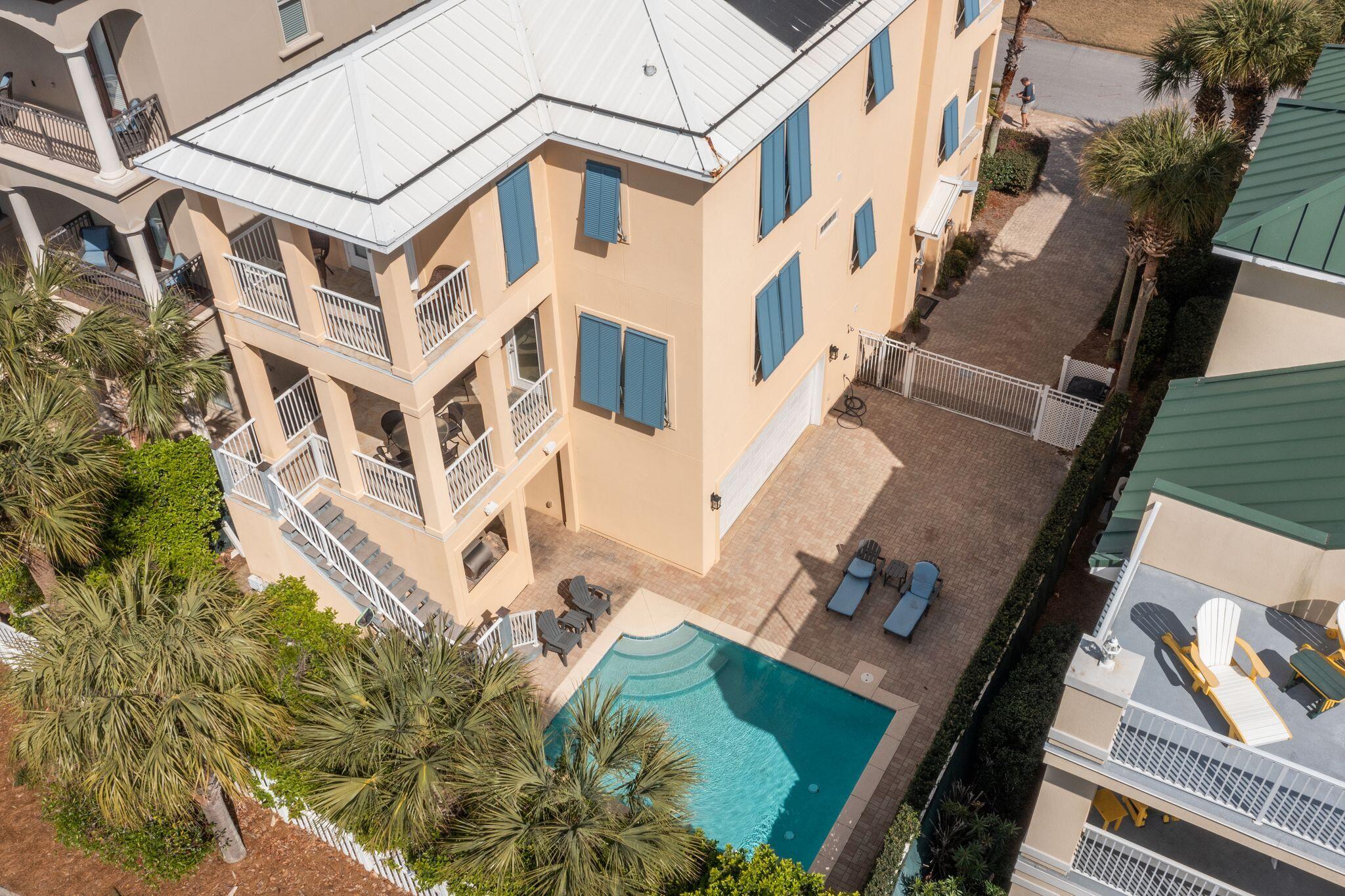 MARAVILLA SHORES - Residential