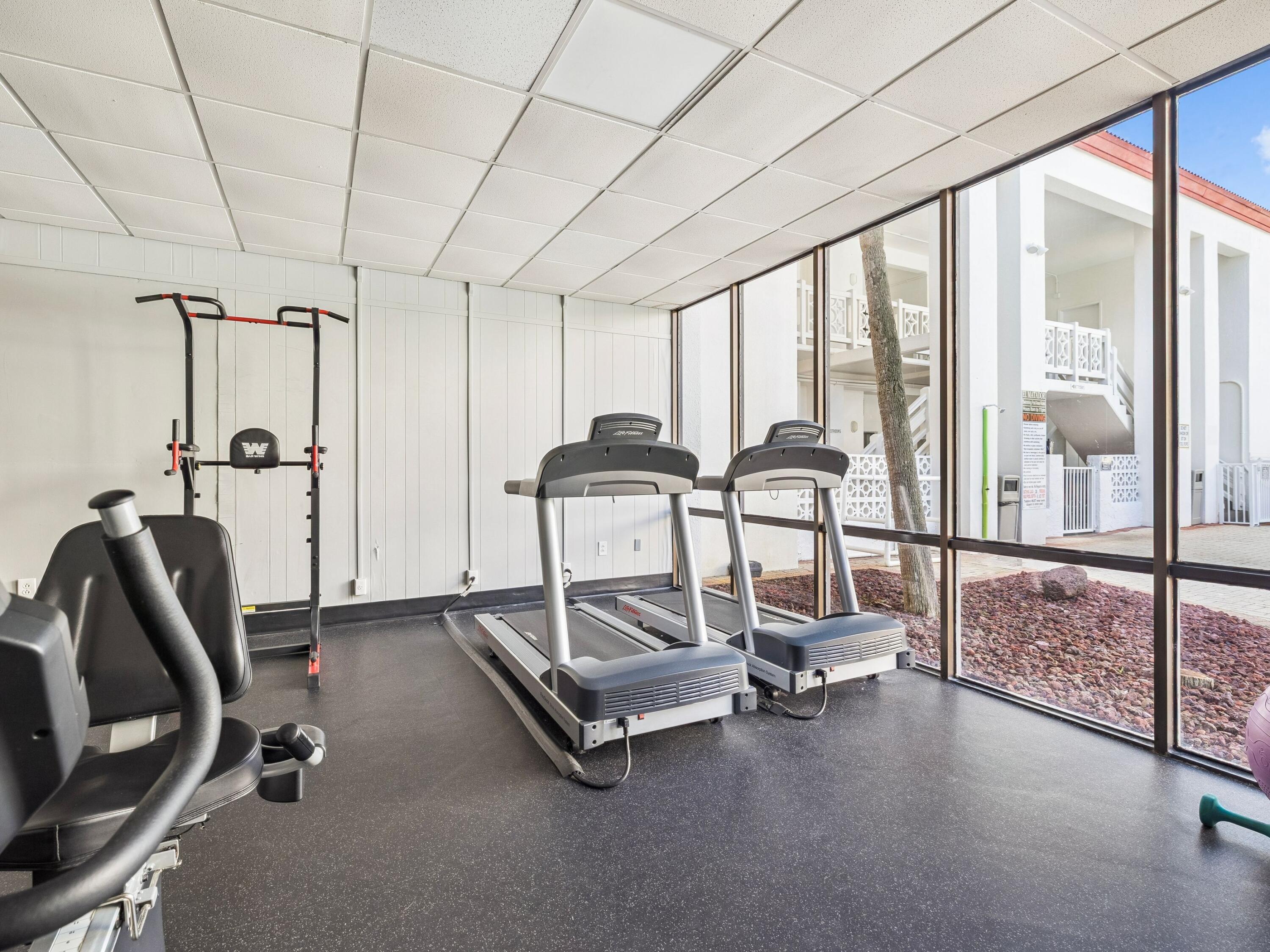 EL MATADOR CONDO - Residential