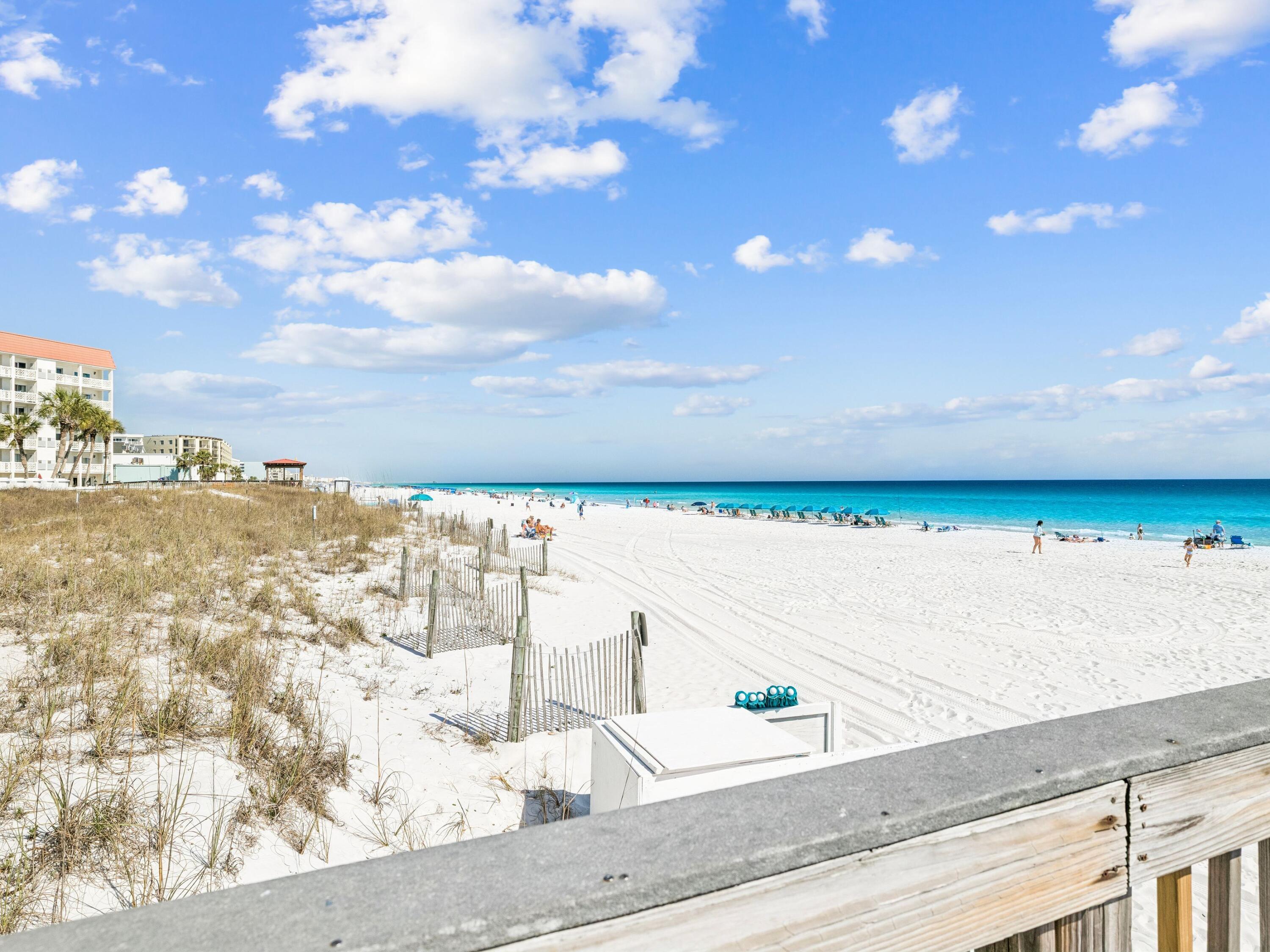 EL MATADOR CONDO - Residential