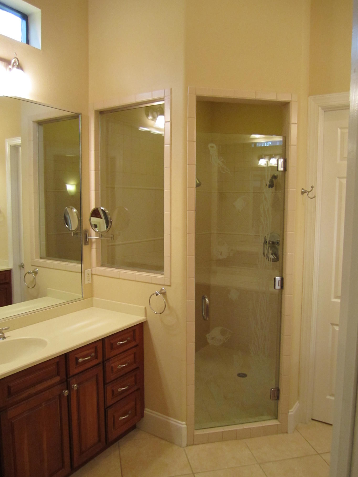 REGATTA BAY - Residential