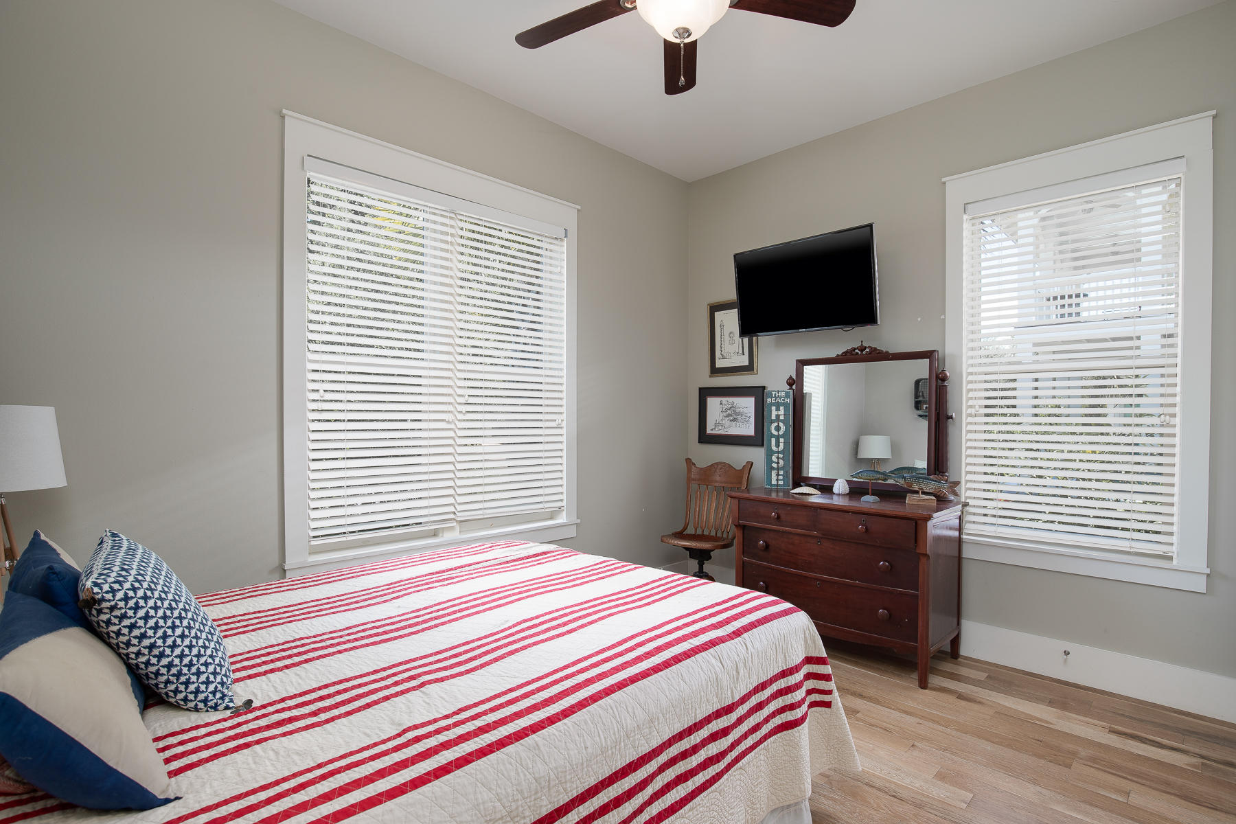 CASSINE VILLAGE - Residential