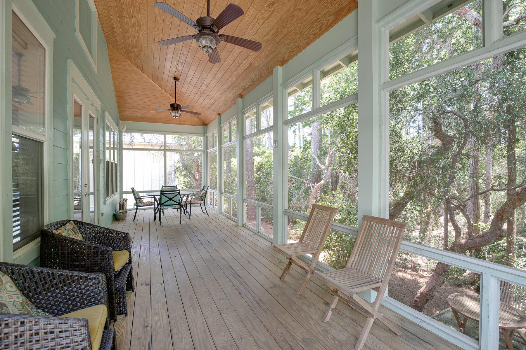 CASSINE VILLAGE - Residential