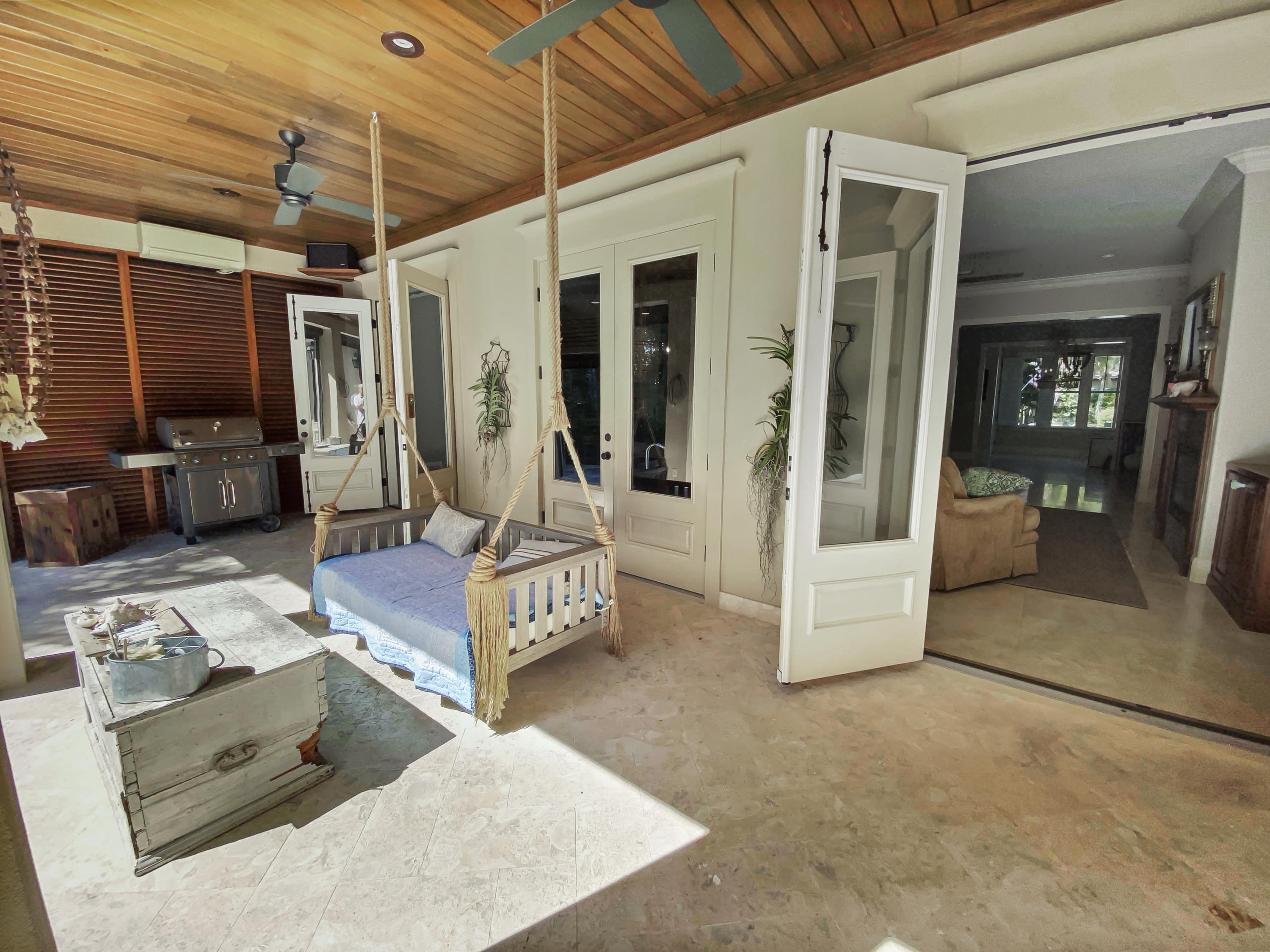 VINEYARD AT RAVEN OAKS - Residential