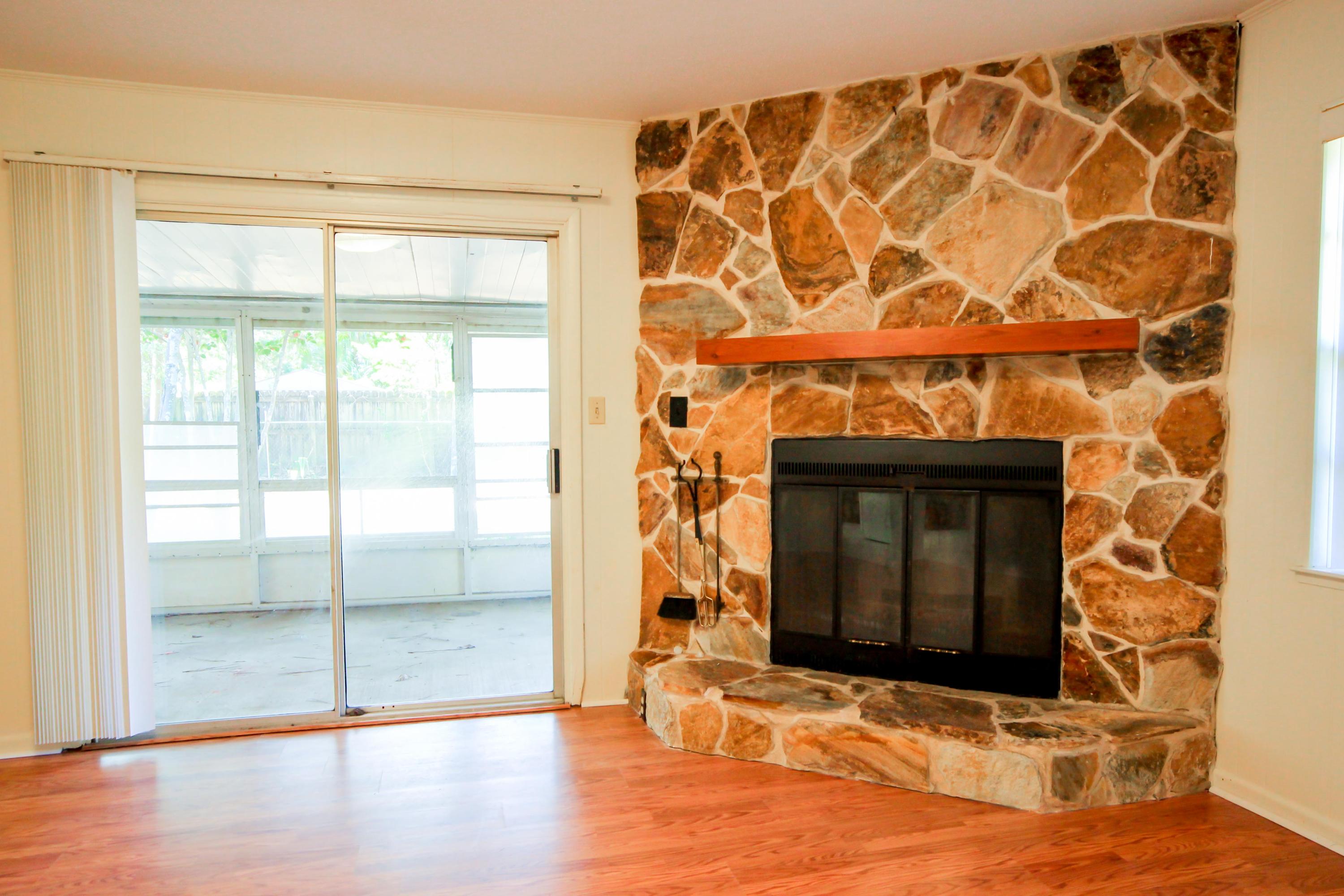LONGWOOD S/D 3RD ADDN - Residential