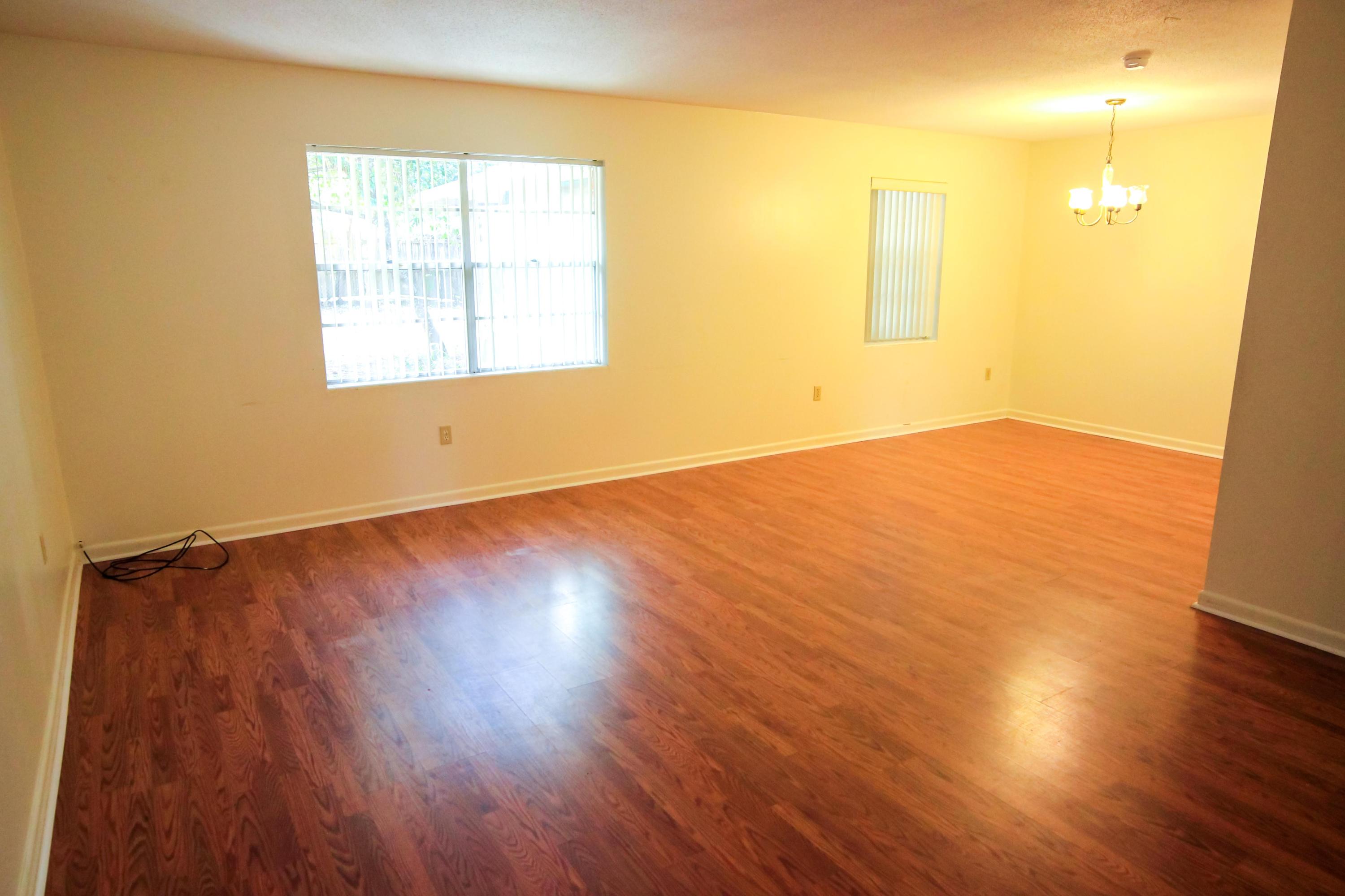 LONGWOOD S/D 3RD ADDN - Residential