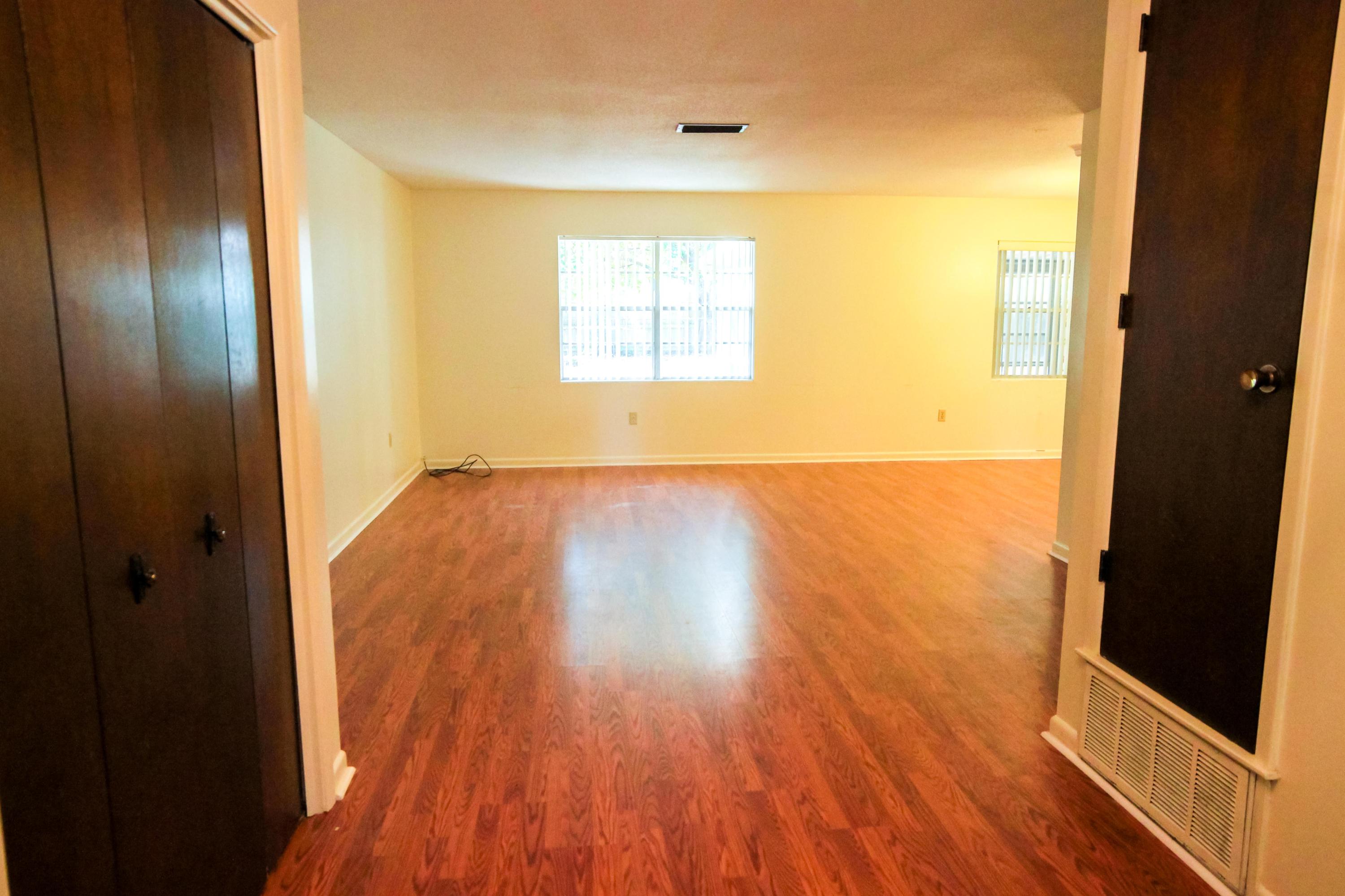 LONGWOOD S/D 3RD ADDN - Residential