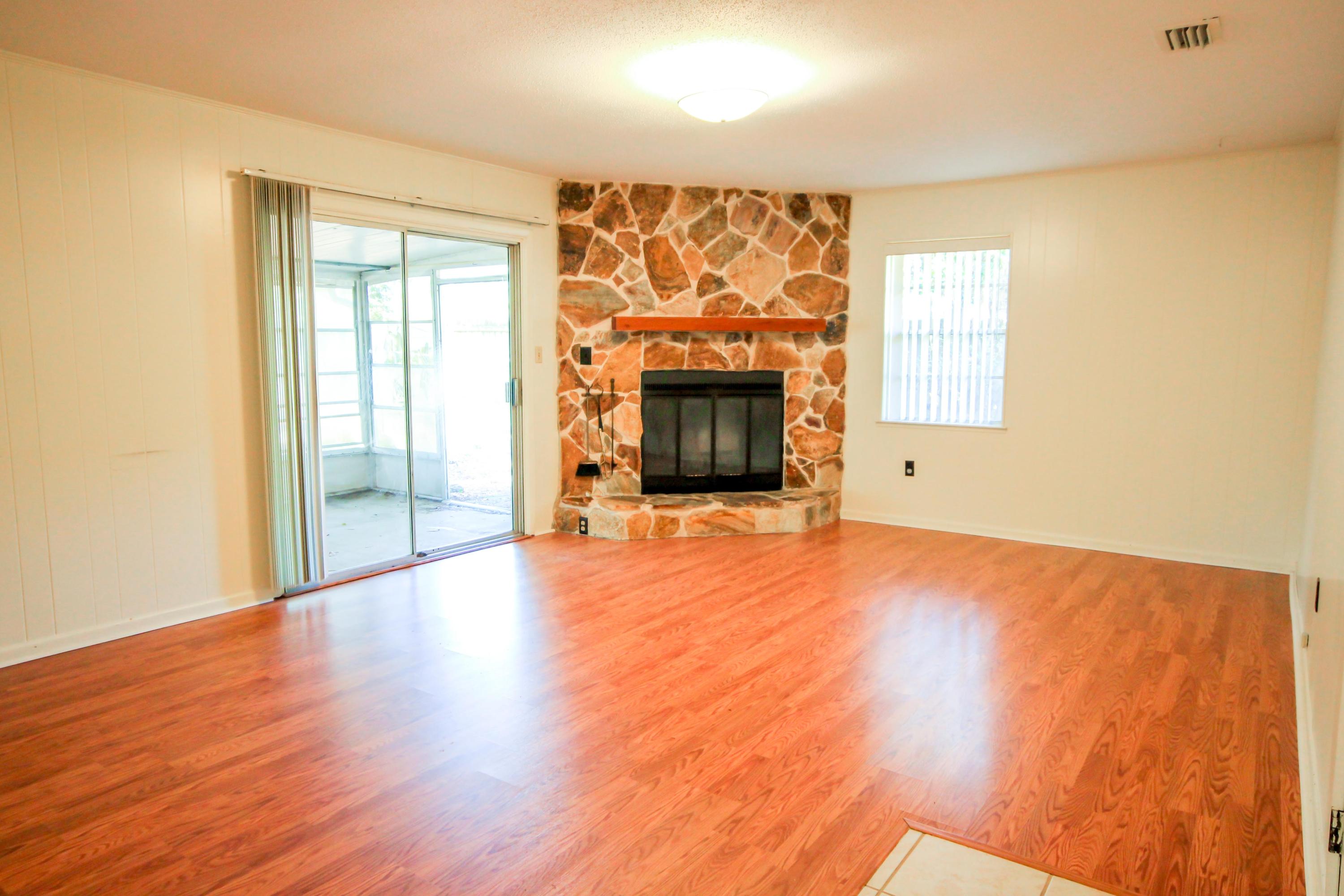 LONGWOOD S/D 3RD ADDN - Residential