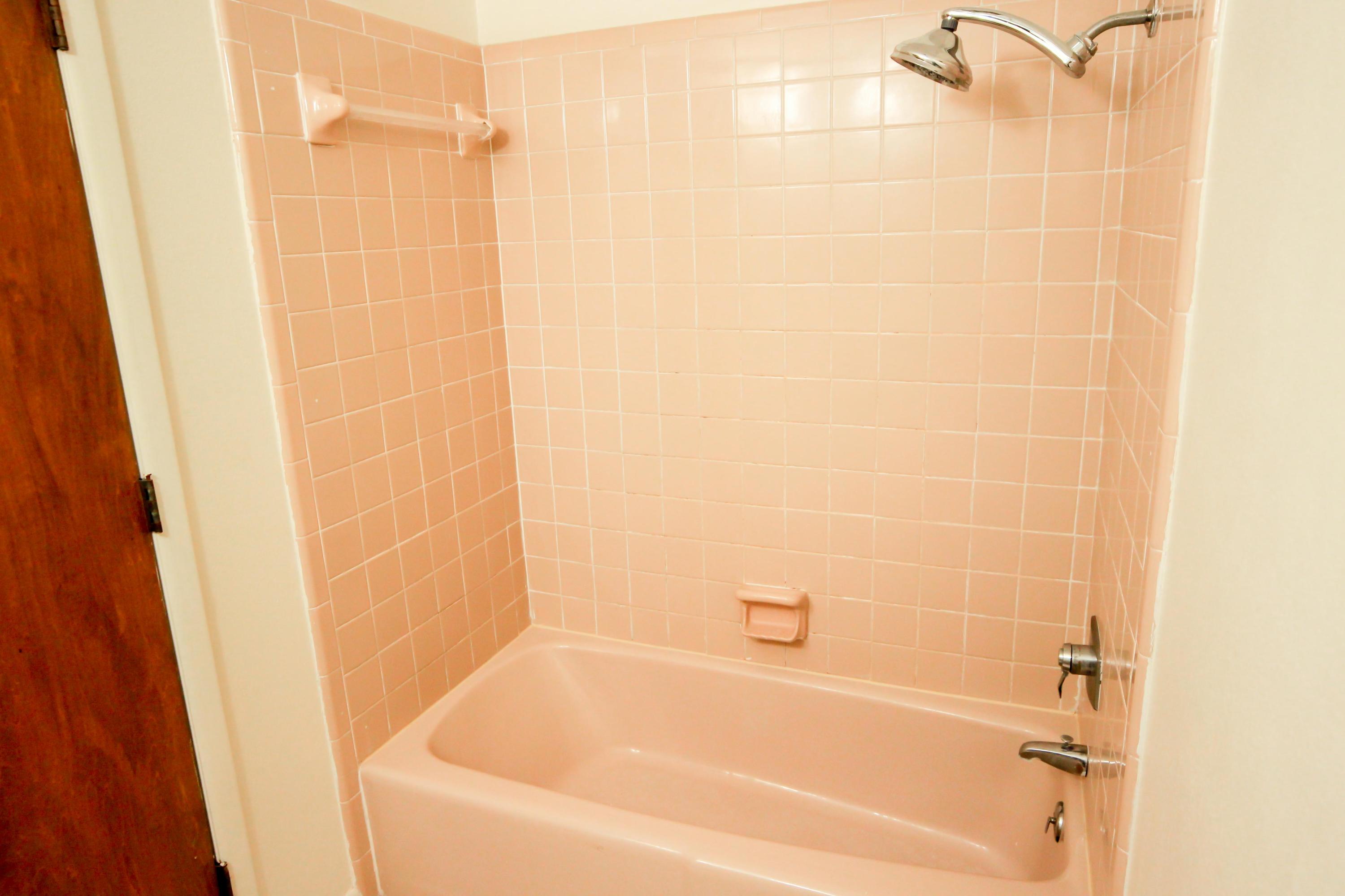 LONGWOOD S/D 3RD ADDN - Residential