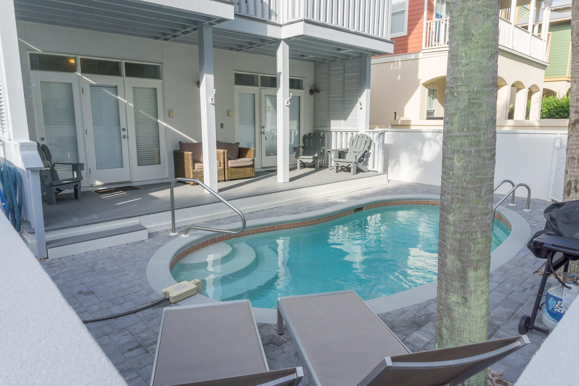 WATERS EDGE - Residential