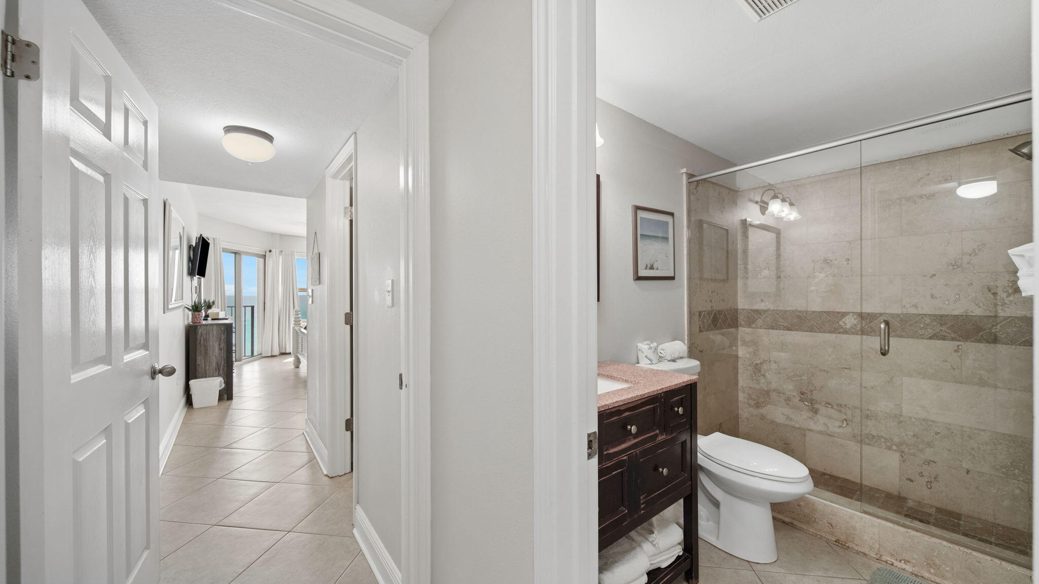 EMERALD TOWERS WEST CONDO - Residential