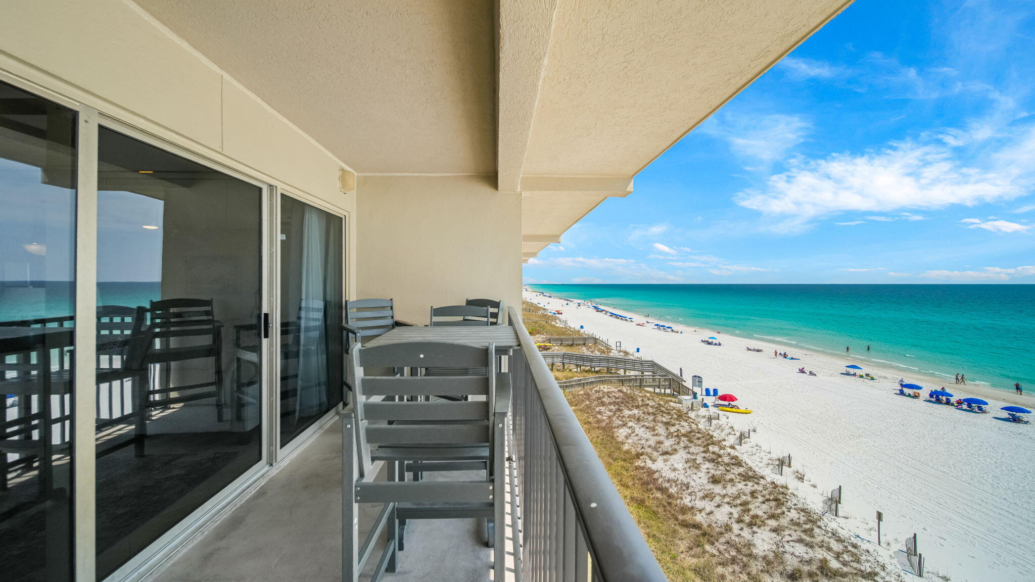 EMERALD TOWERS WEST CONDO - Residential