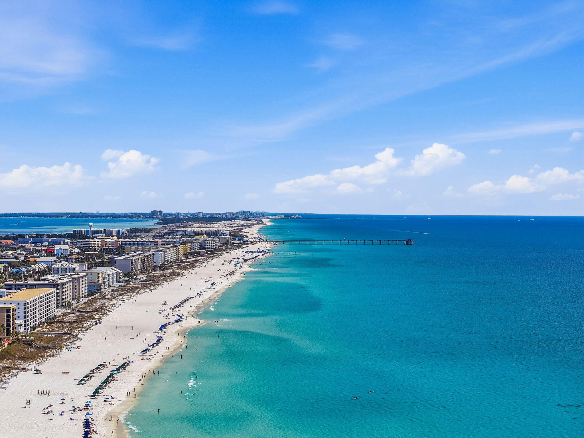 EMERALD TOWERS WEST CONDO - Residential