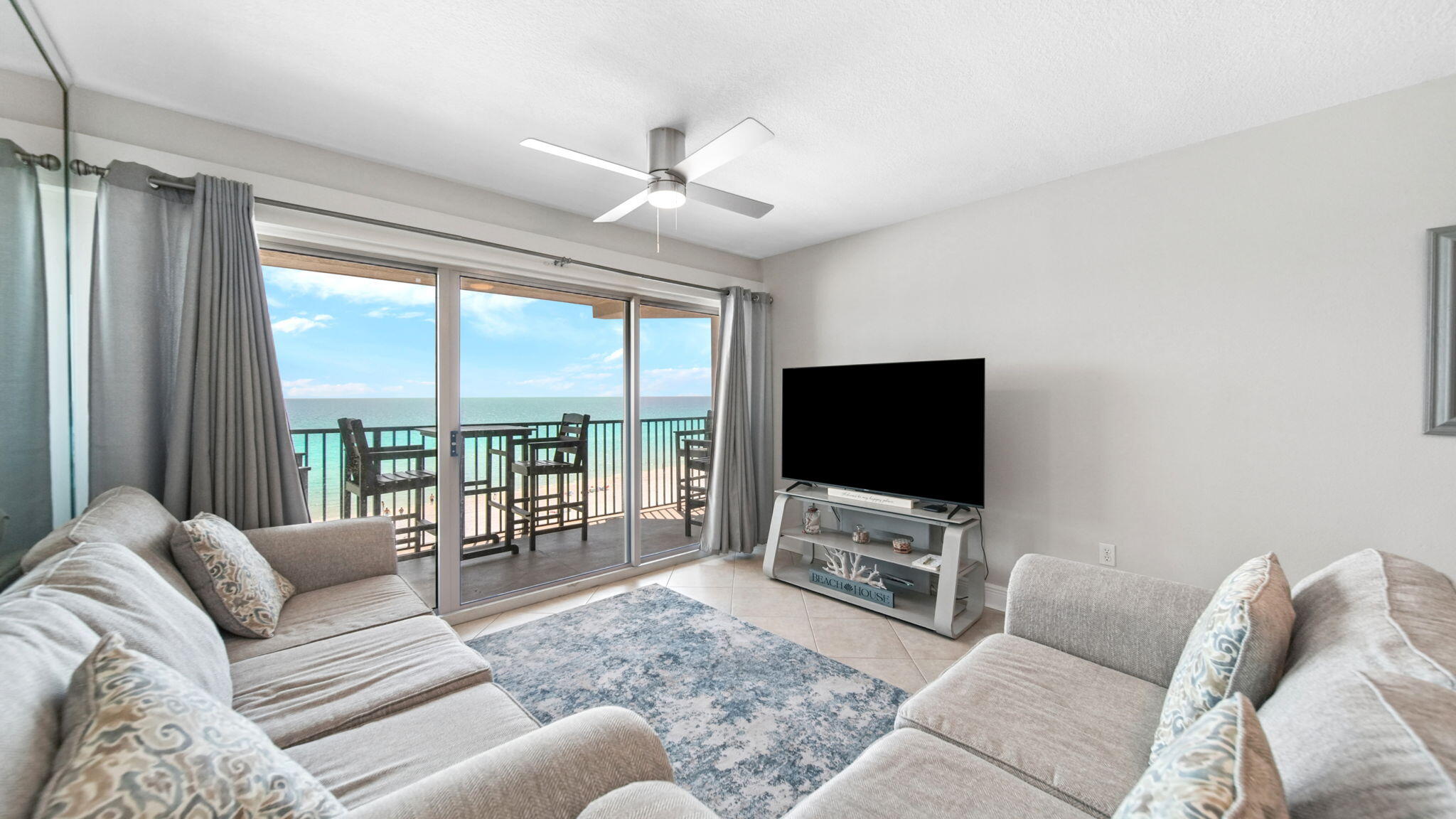 EMERALD TOWERS WEST CONDO - Residential