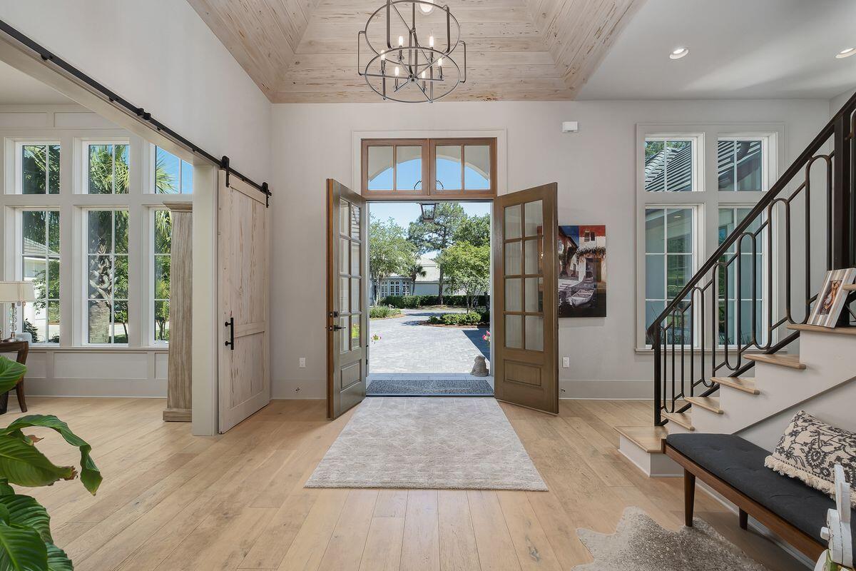 REGATTA BAY - Residential