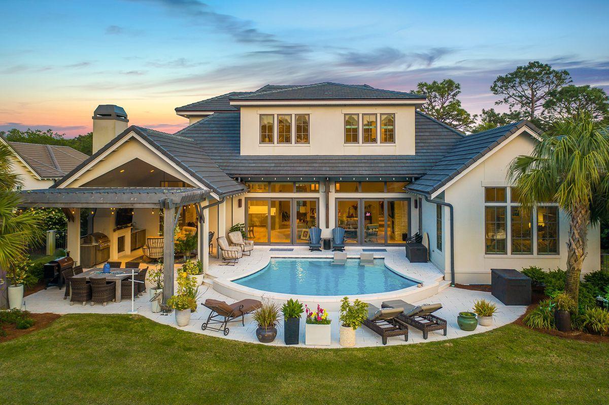 REGATTA BAY - Residential