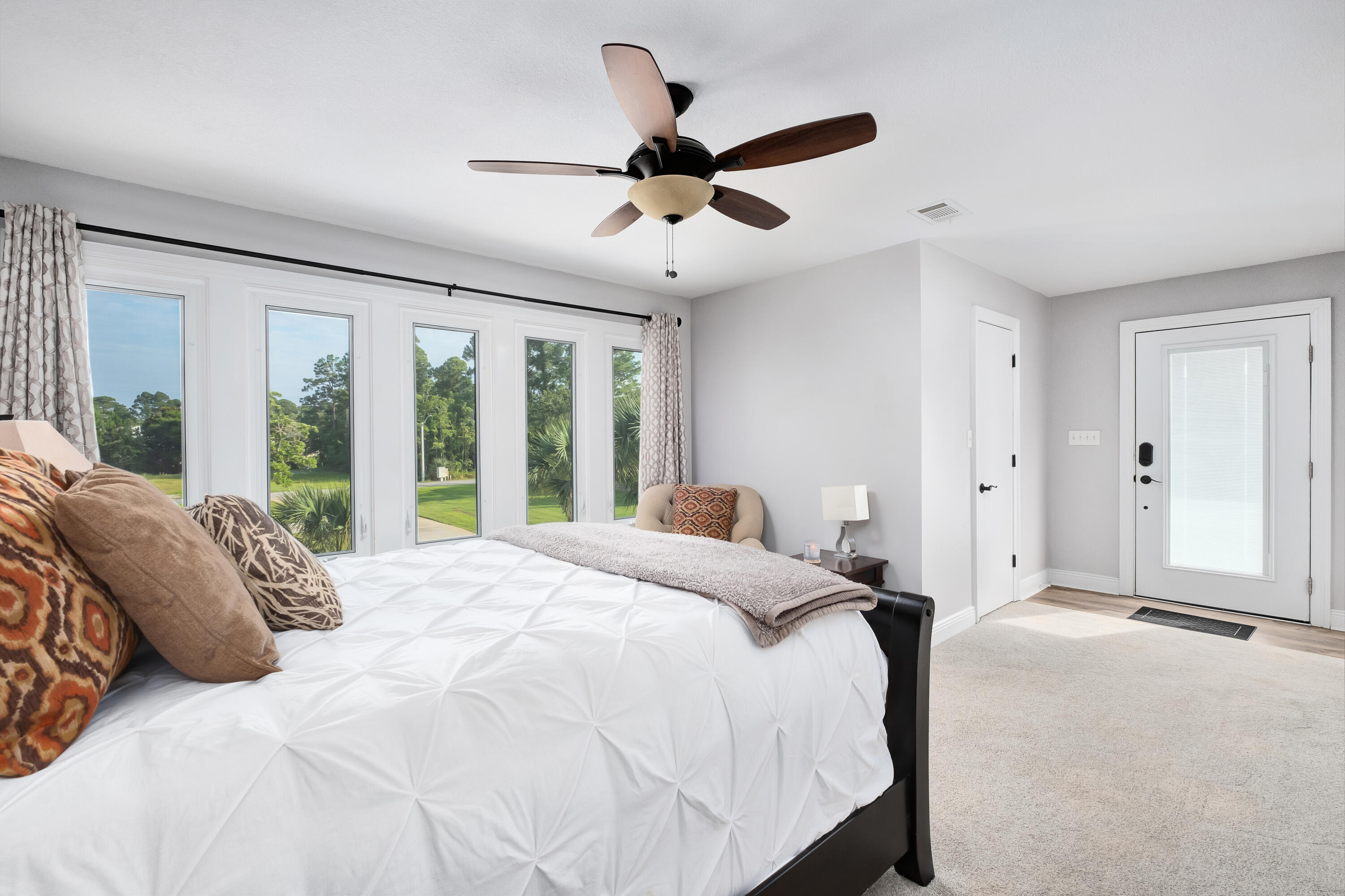 WHISPER BAY 6TH ADDN - Residential