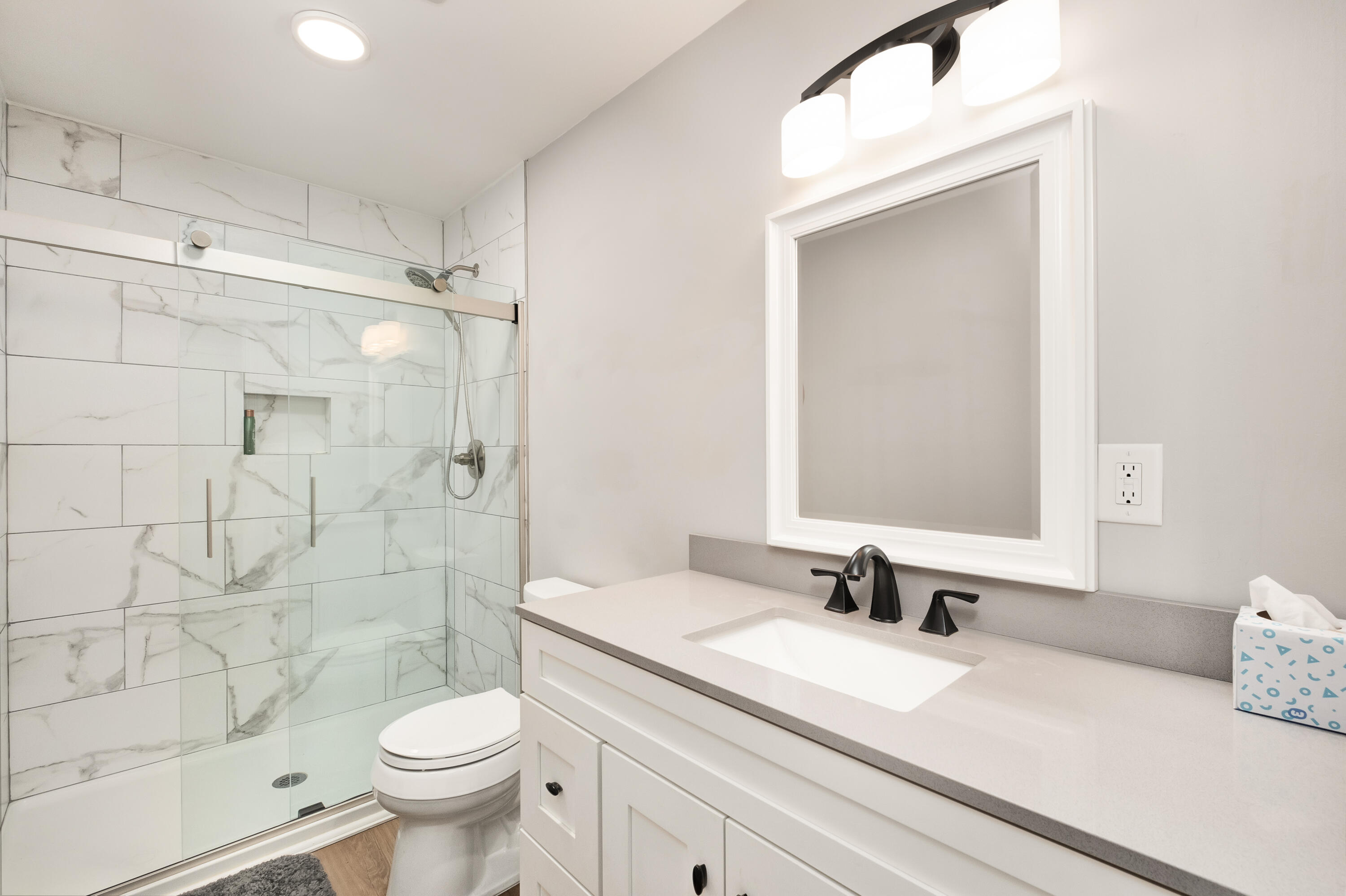 WHISPER BAY 6TH ADDN - Residential