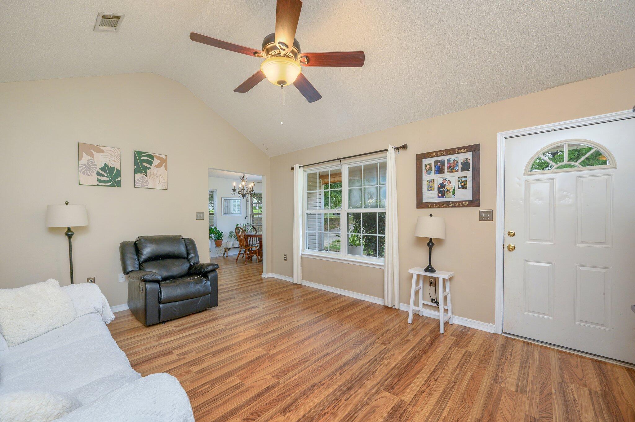 WINDING CREEK ESTATES PH 3 - Residential