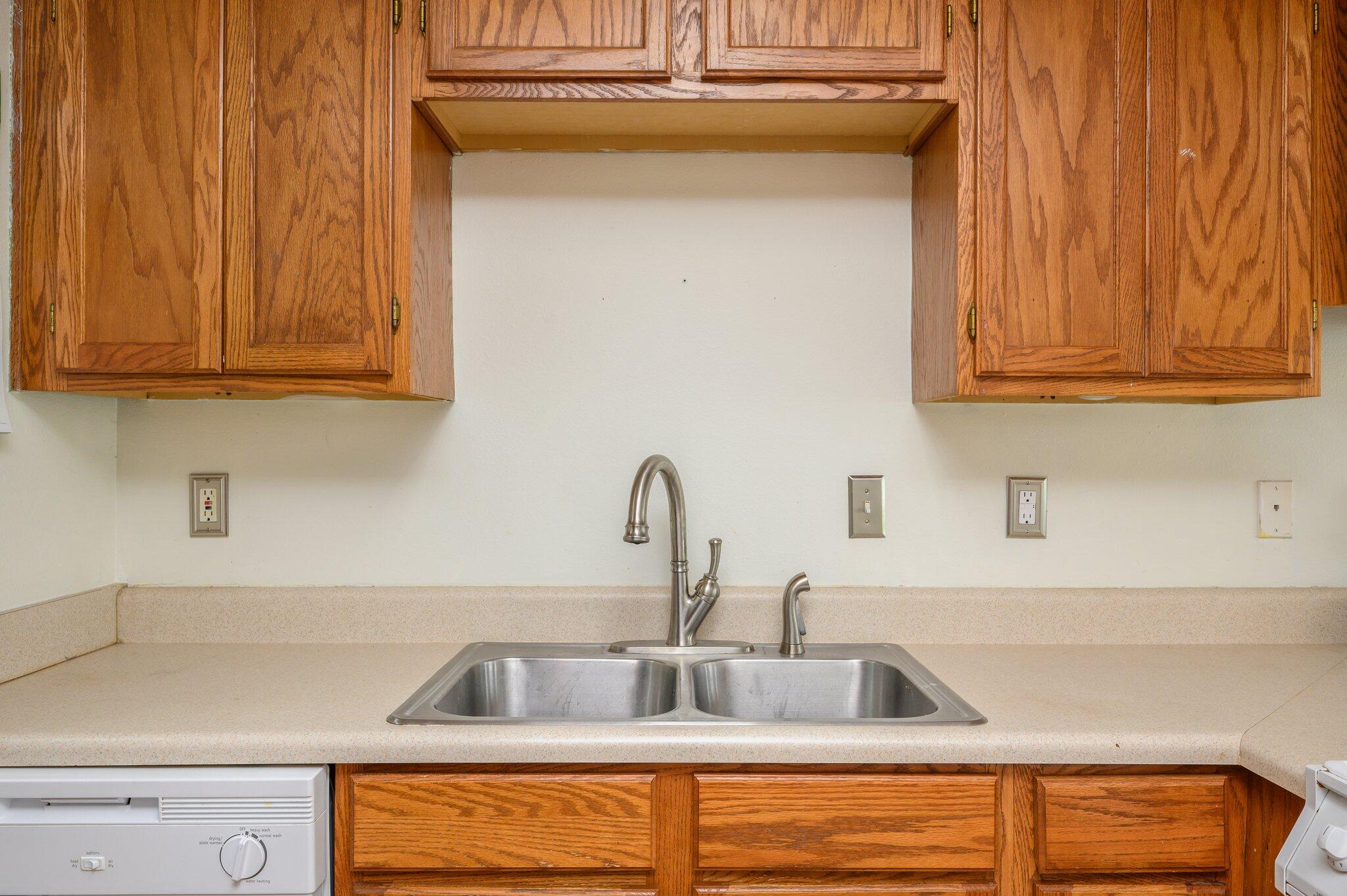 WINDING CREEK ESTATES PH 3 - Residential